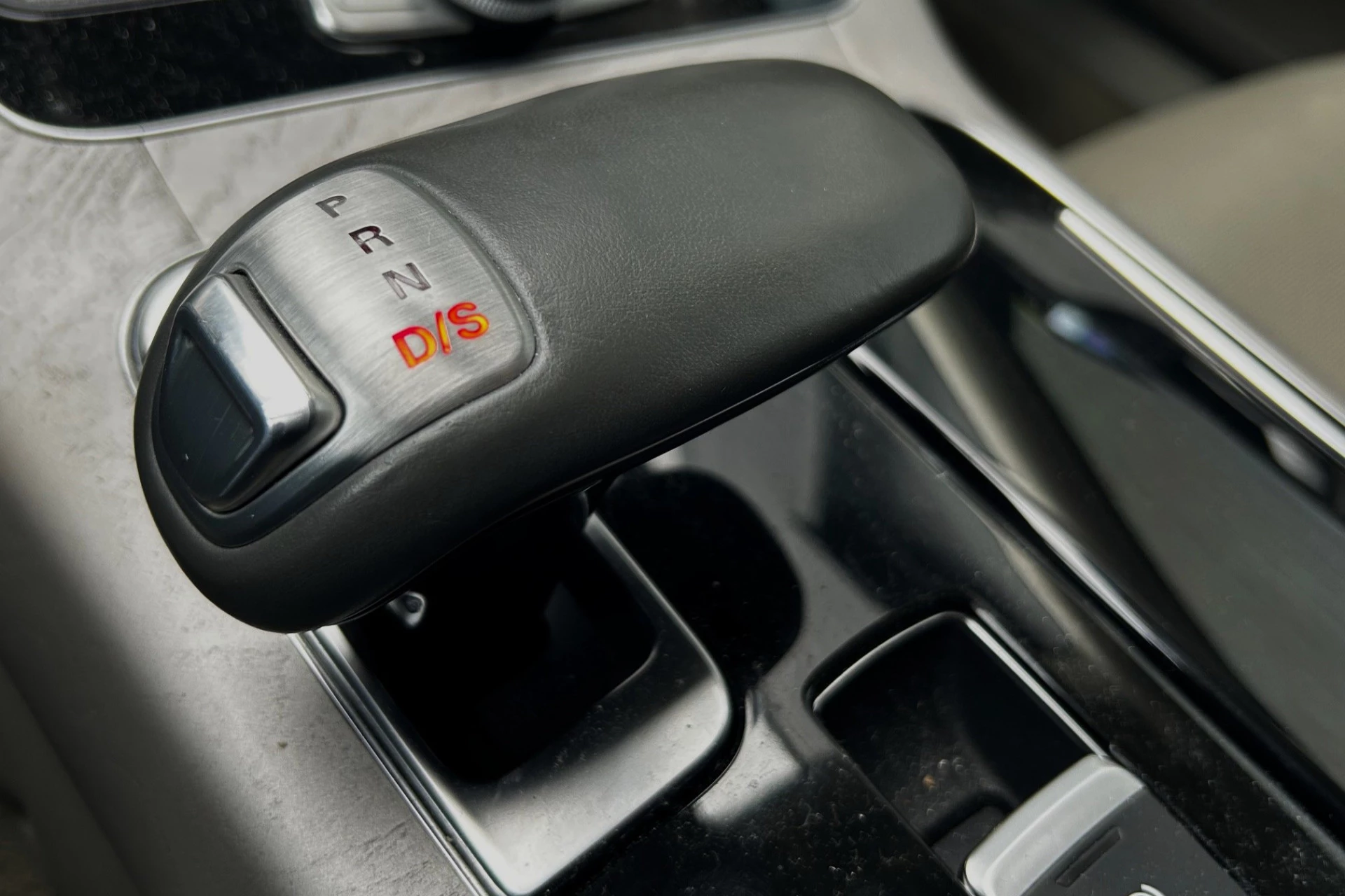 Hoofdafbeelding Audi A8