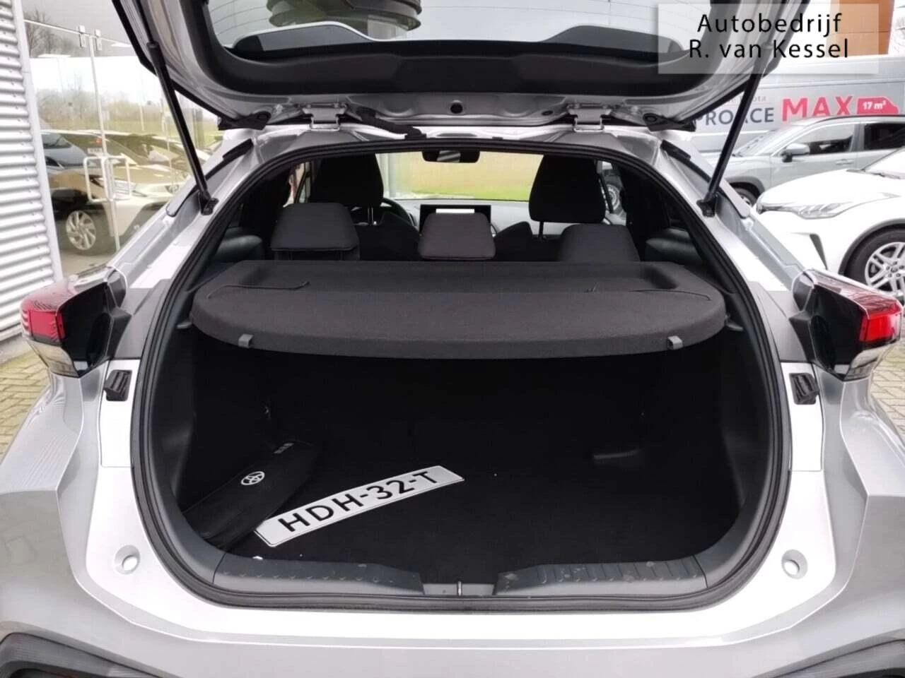 Hoofdafbeelding Toyota C-HR