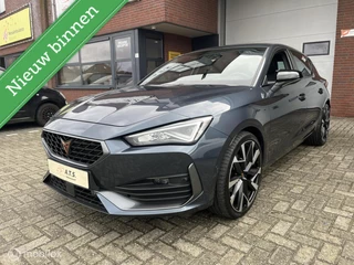 Hoofdafbeelding CUPRA Leon CUPRA Leon 1.5 eTSI LED*NAVI*CAMERA*CRUISE*PDC*CARPLAY*