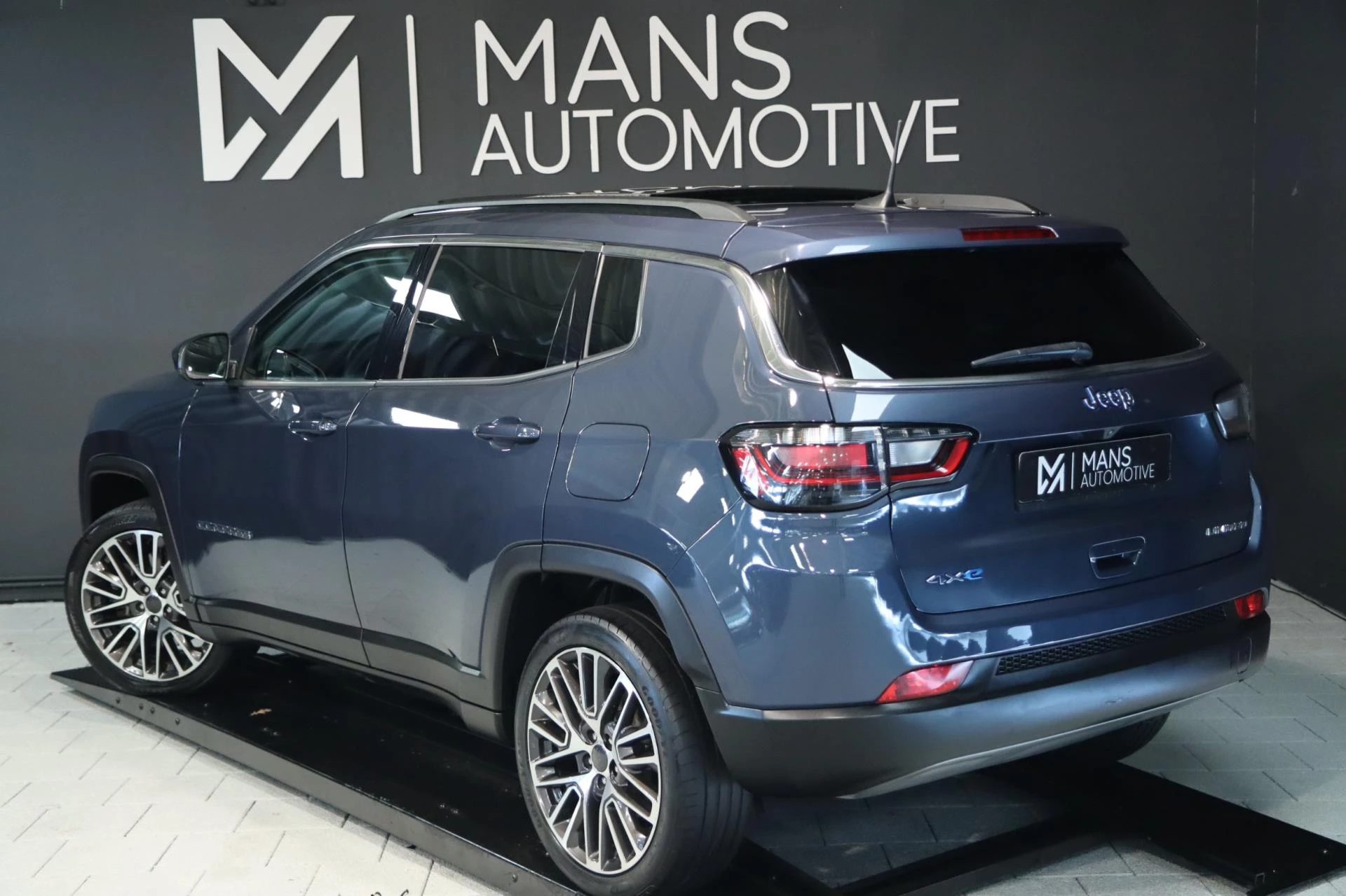 Hoofdafbeelding Jeep Compass
