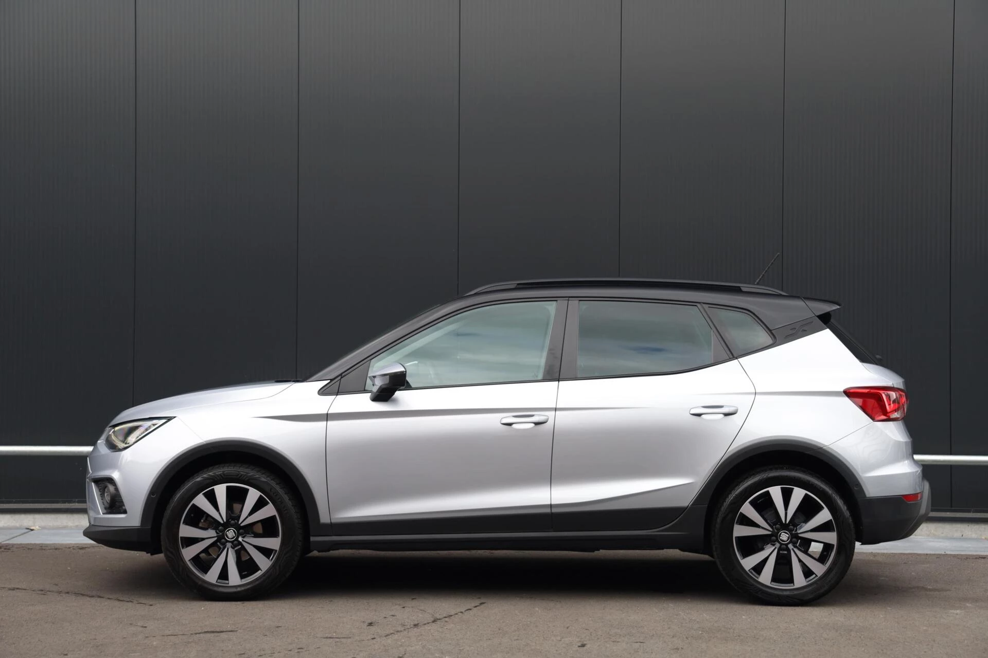 Hoofdafbeelding SEAT Arona