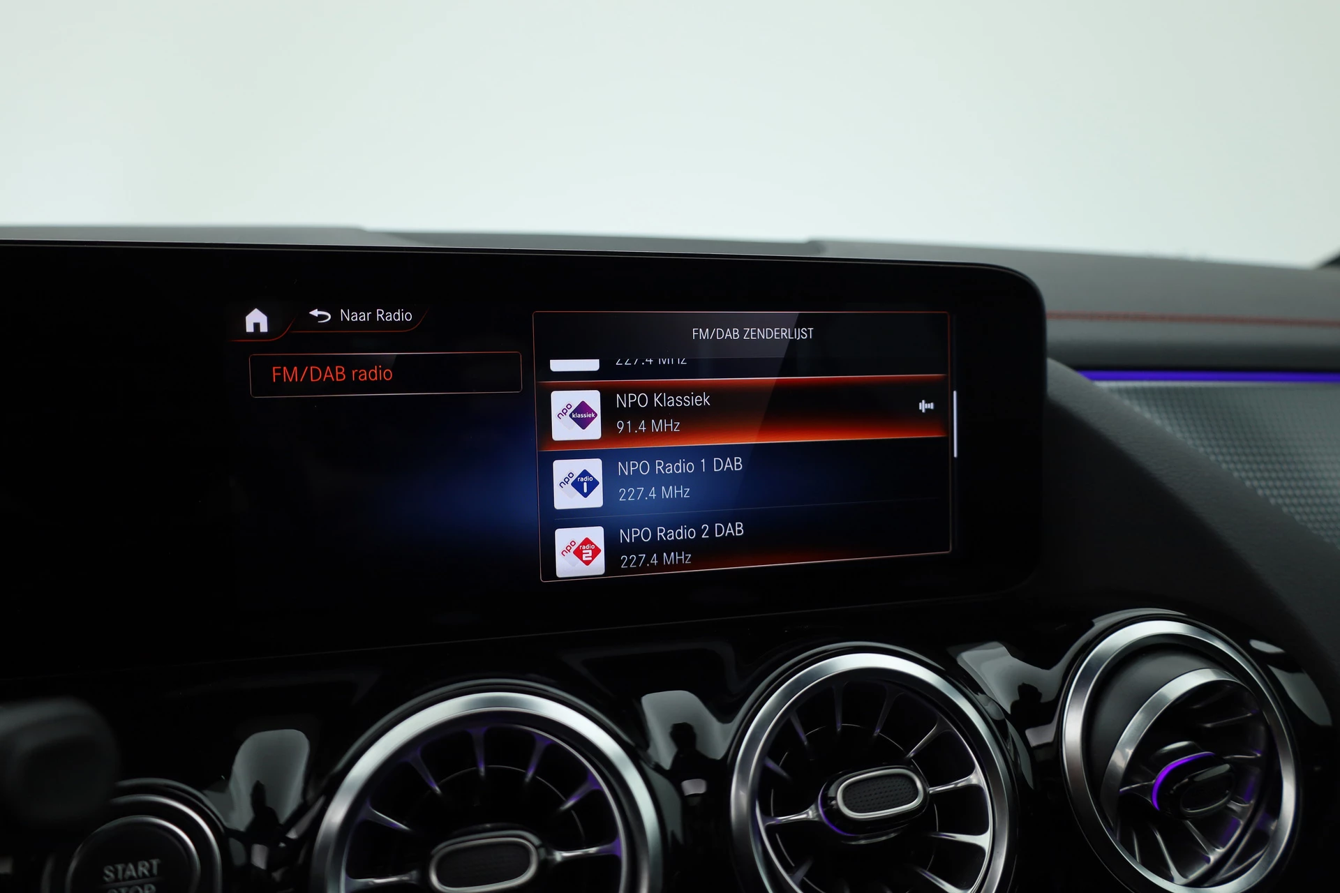 Hoofdafbeelding Mercedes-Benz EQA