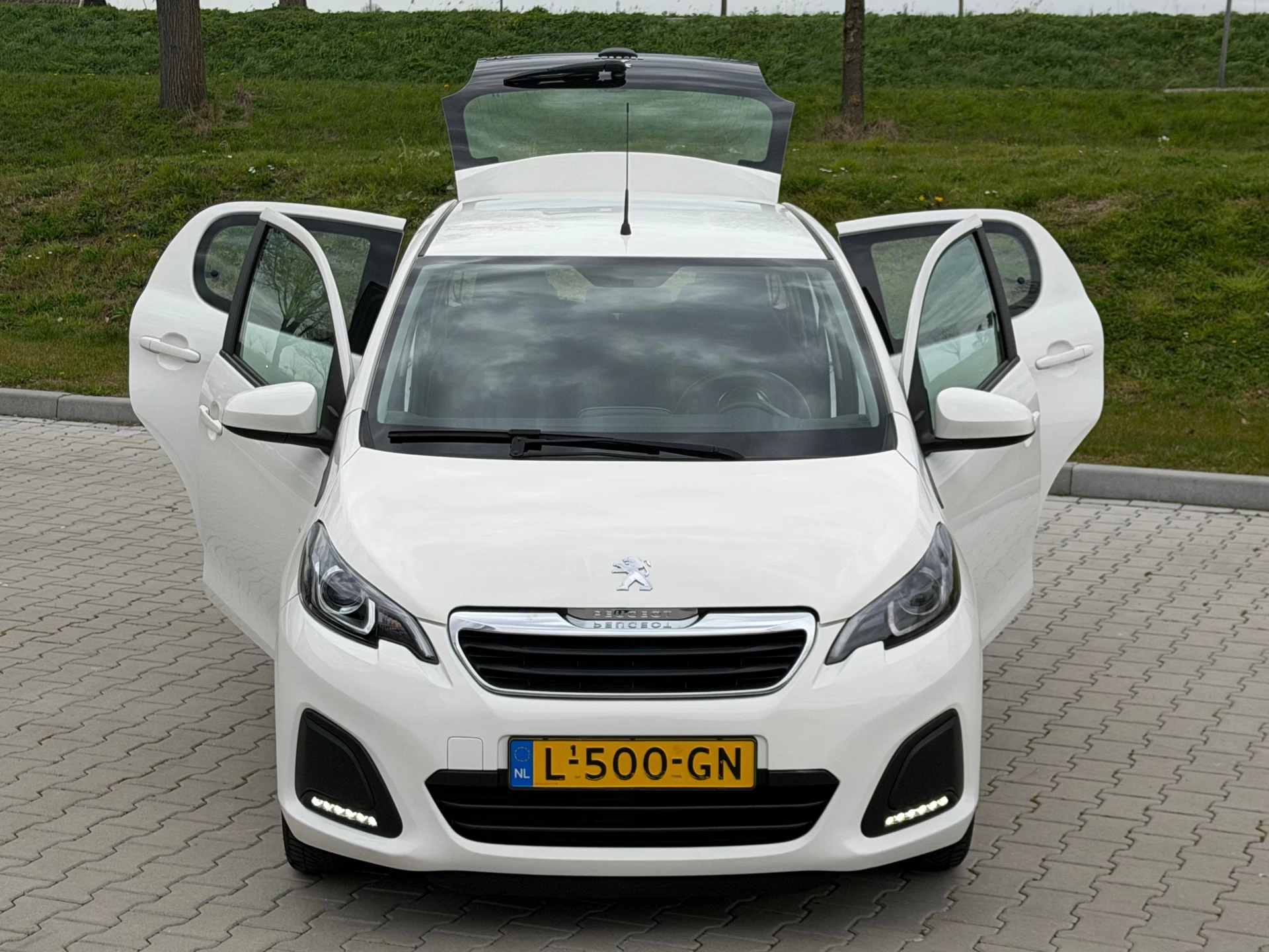 Hoofdafbeelding Peugeot 108