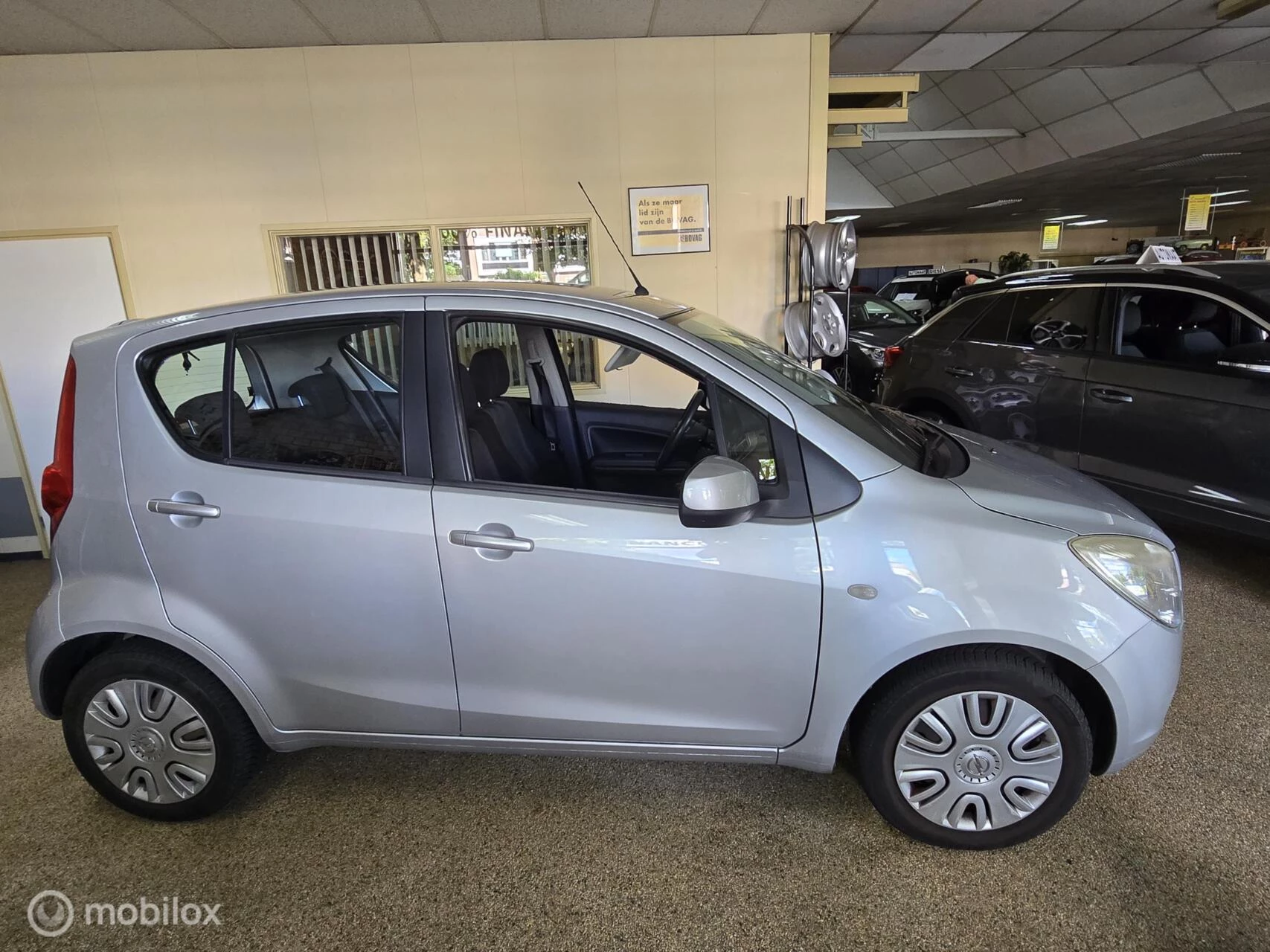 Hoofdafbeelding Opel Agila
