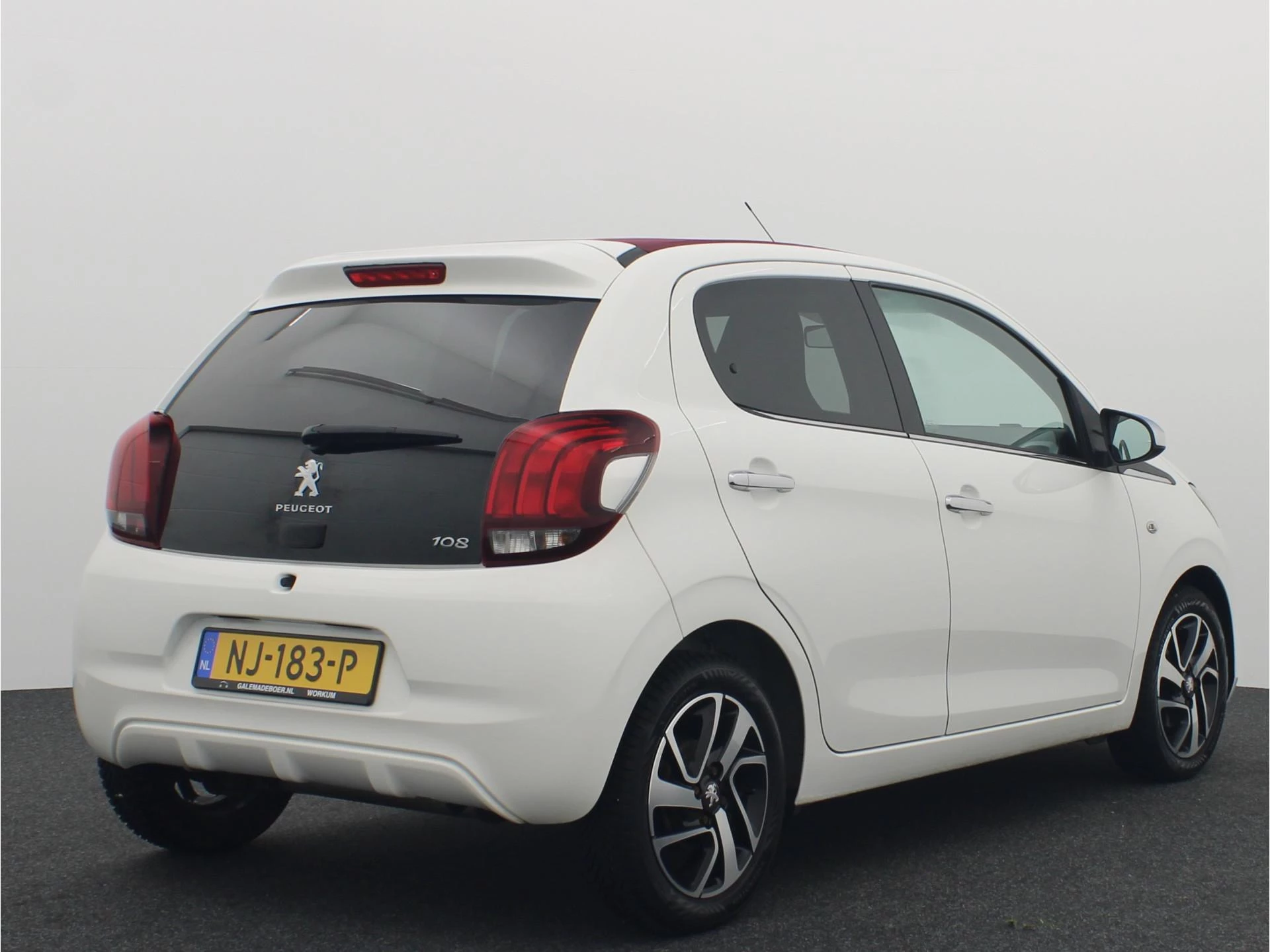 Hoofdafbeelding Peugeot 108