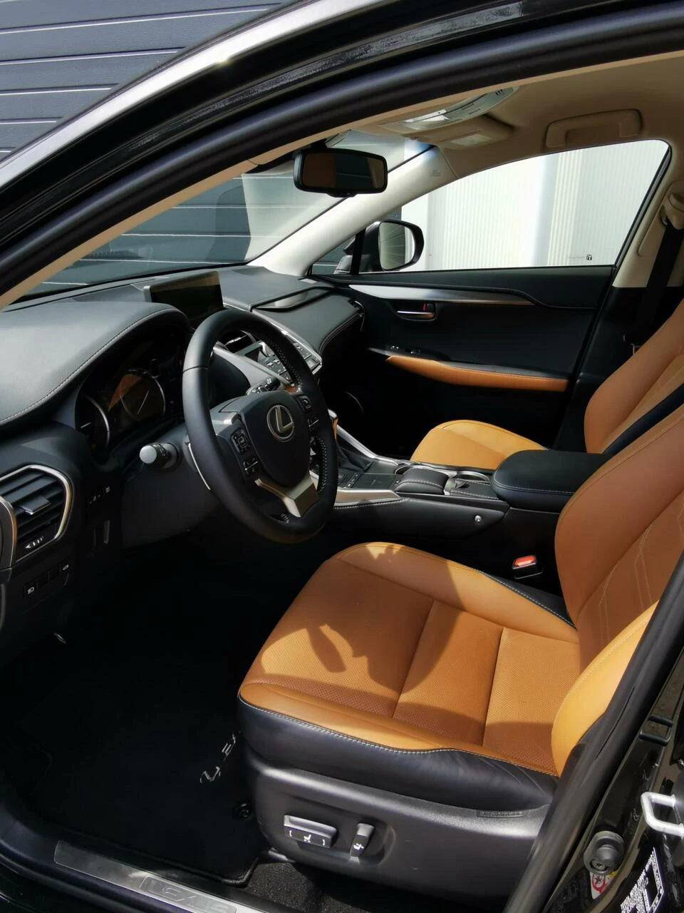 Hoofdafbeelding Lexus NX