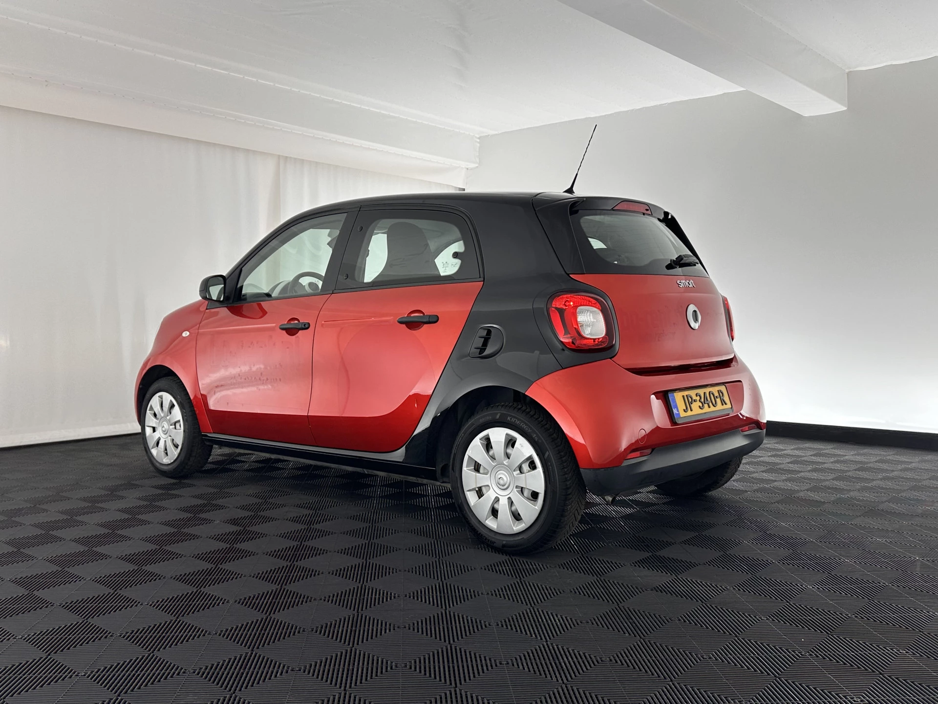 Hoofdafbeelding Smart Forfour