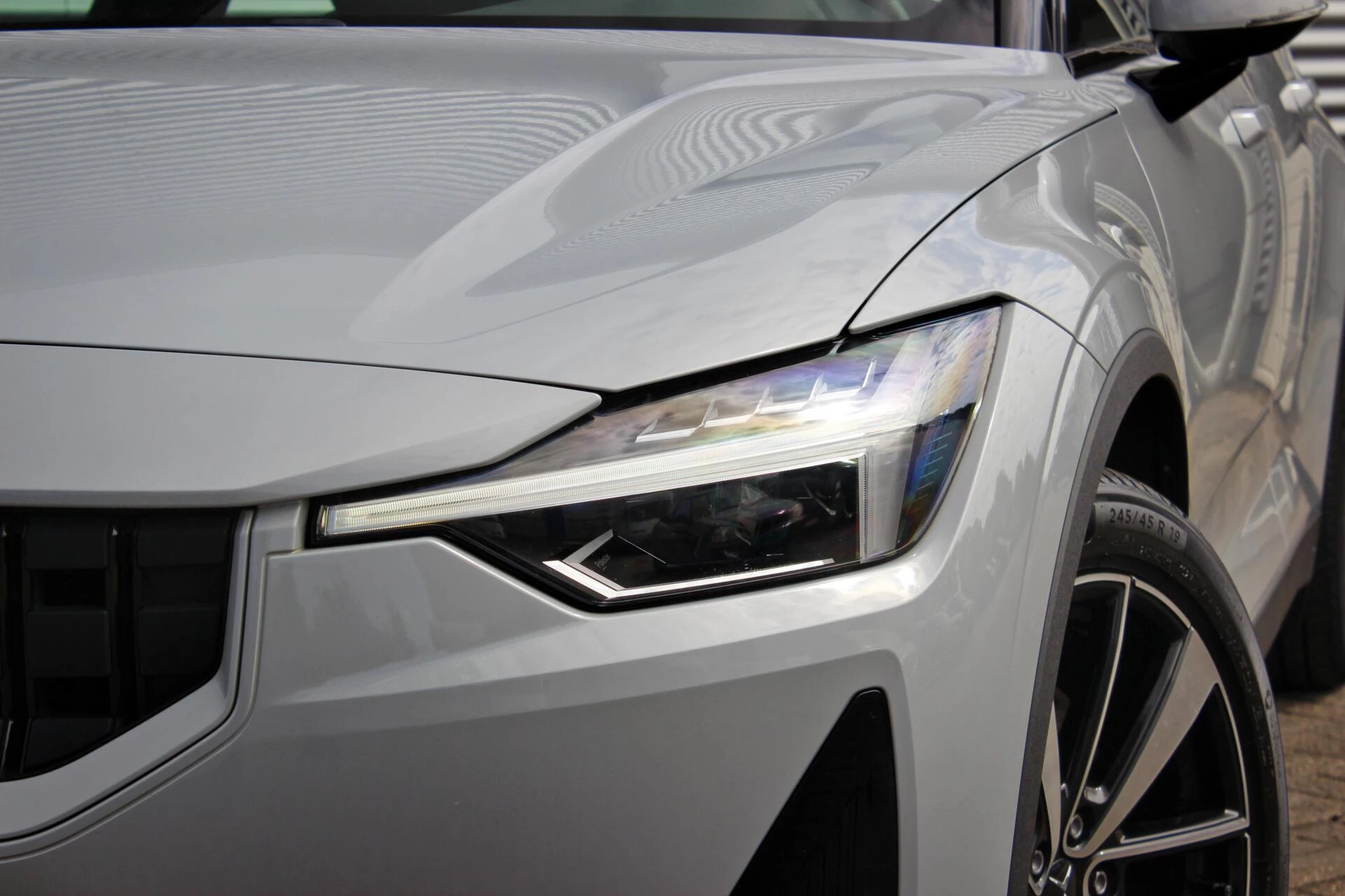 Hoofdafbeelding Polestar 2