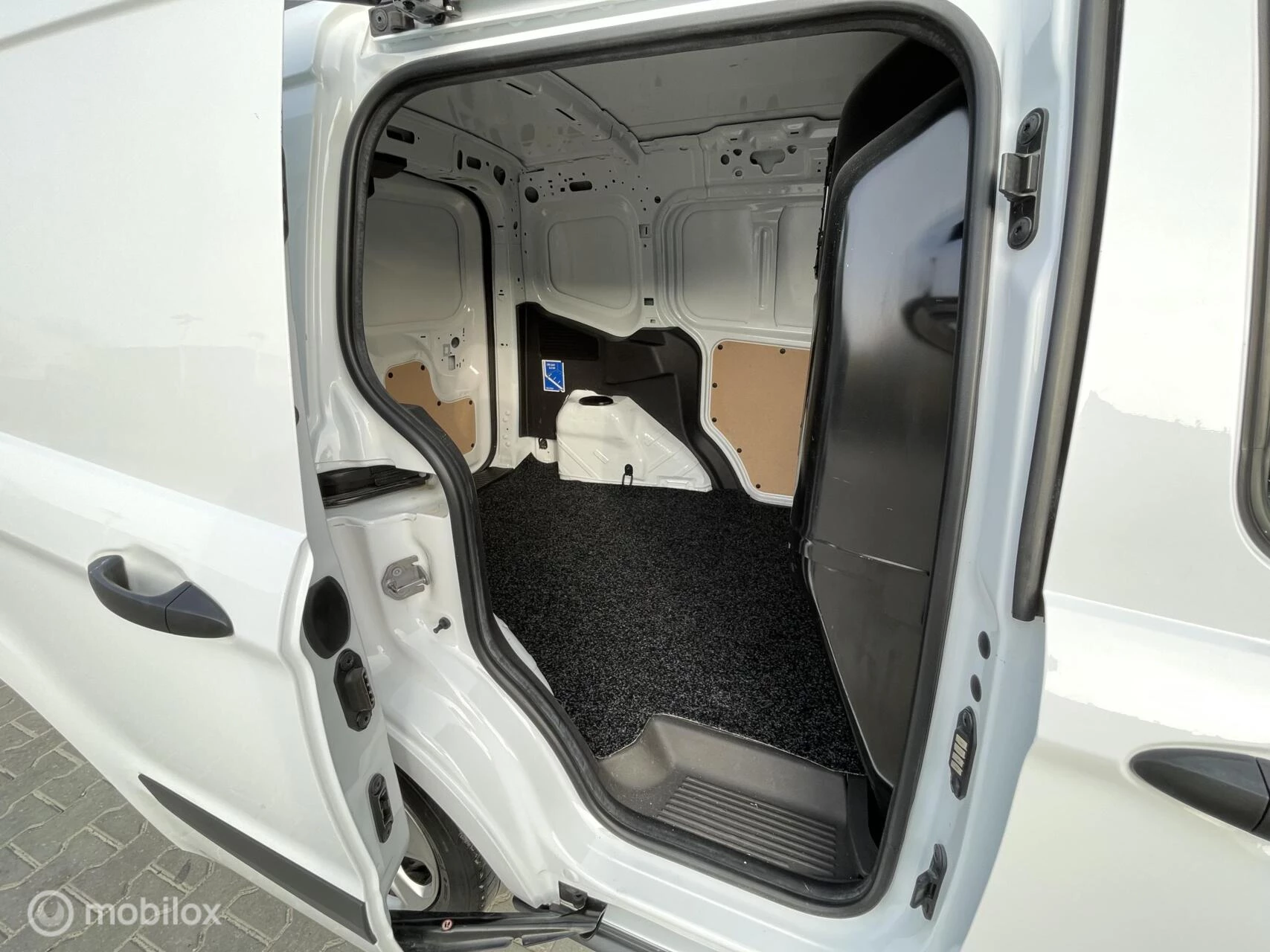 Hoofdafbeelding Ford Transit Courier