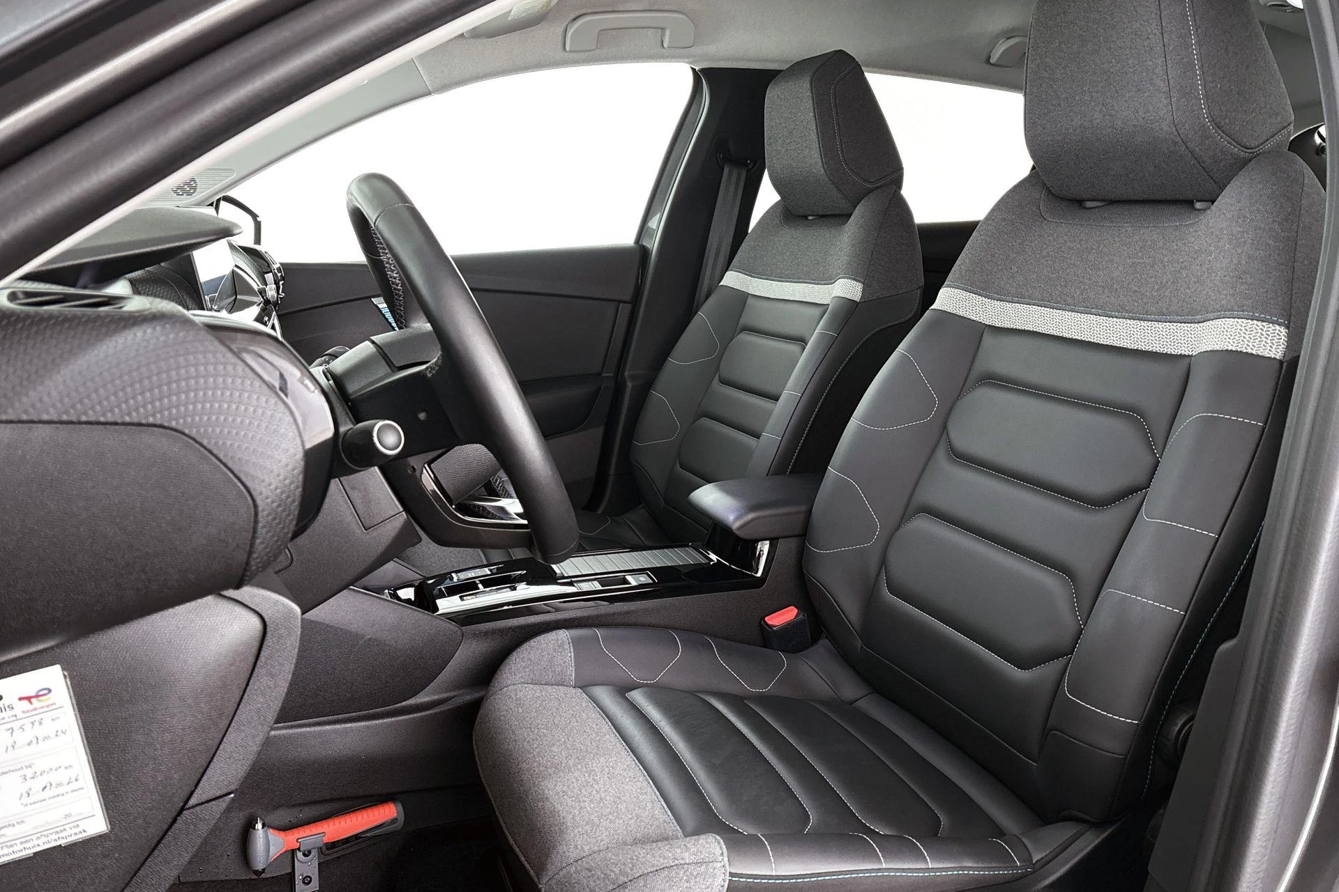 Hoofdafbeelding Citroën ë-C4