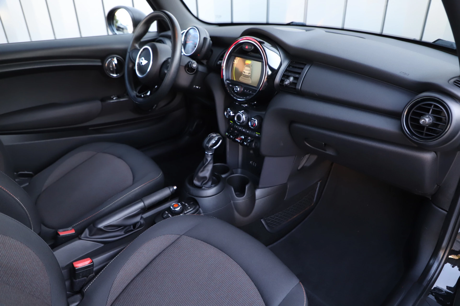 Hoofdafbeelding MINI One