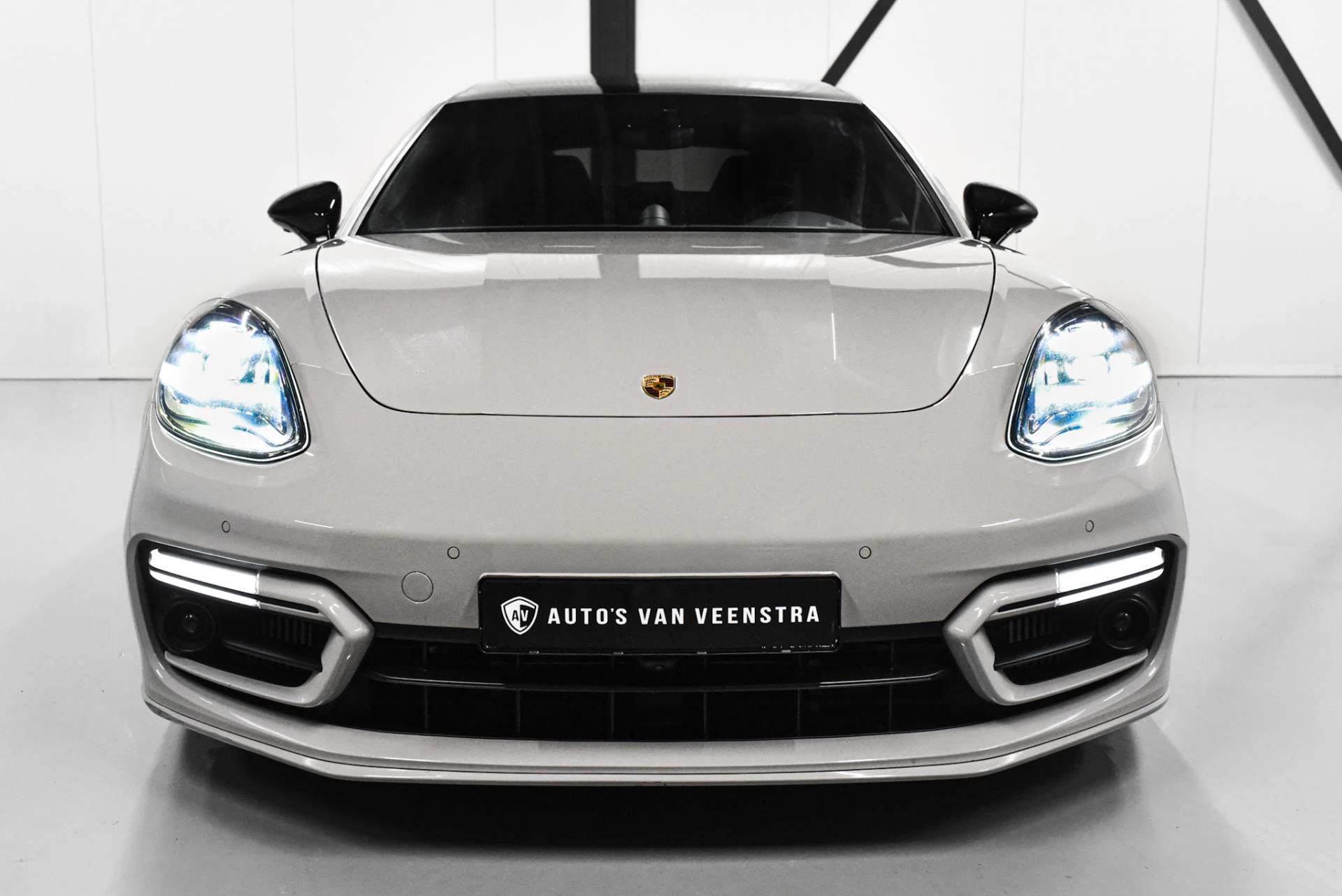 Hoofdafbeelding Porsche Panamera