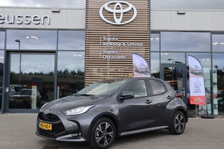 Toyota Yaris HYBRID 115 DYNAMIC STOEL/STUURVERW BLIND-SPOT P-SENSOREN 16'' LM-VELGEN KEYLESS CAMERA APPLE/ANDROID AD-CRUISE CLIMA LED