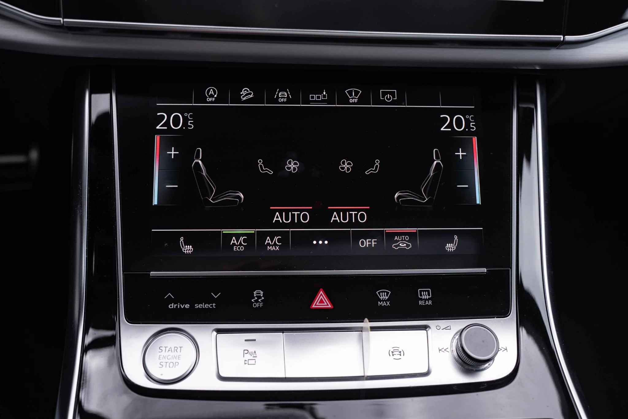 Hoofdafbeelding Audi Q8