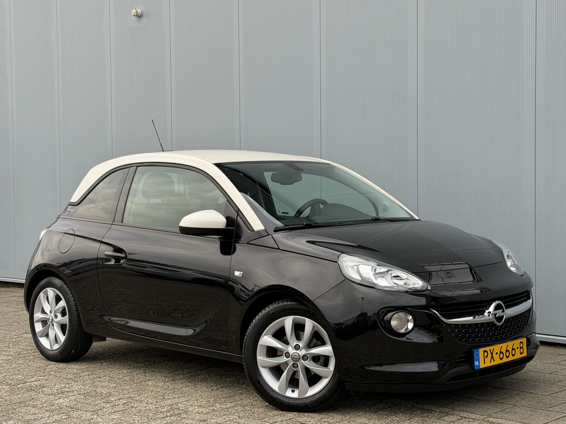 Hoofdafbeelding Opel ADAM