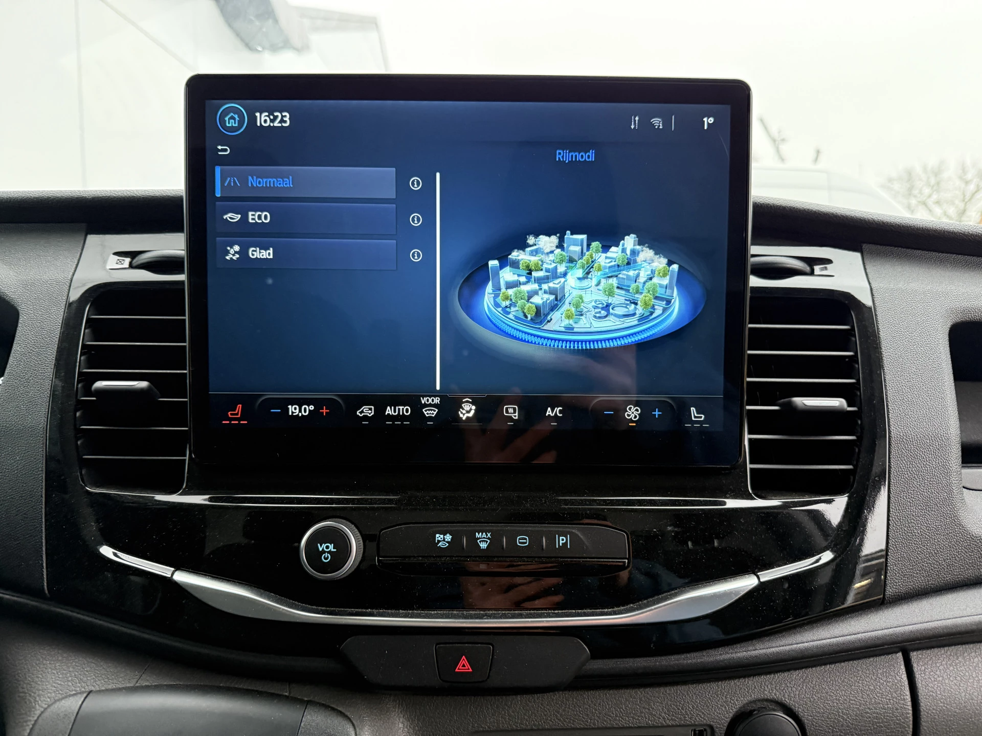 Hoofdafbeelding Ford E-Transit