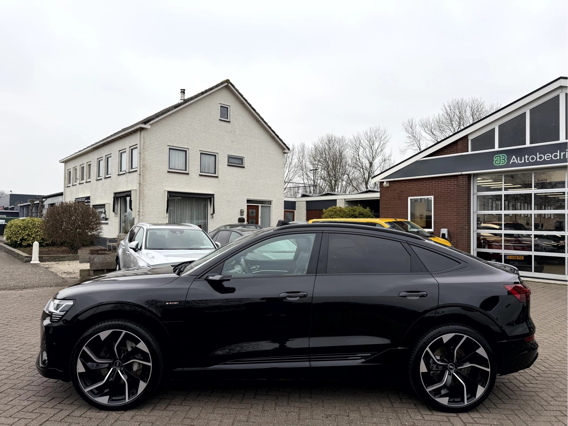 Hoofdafbeelding Audi e-tron