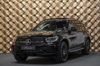 Mercedes-Benz GLC-klasse GLC300e AMG 320pk 4MATIC Panoramadak Digital cockpit Trekhaak elektrisch MBUX Sfeerverlichting Multibeam led 20" LMV