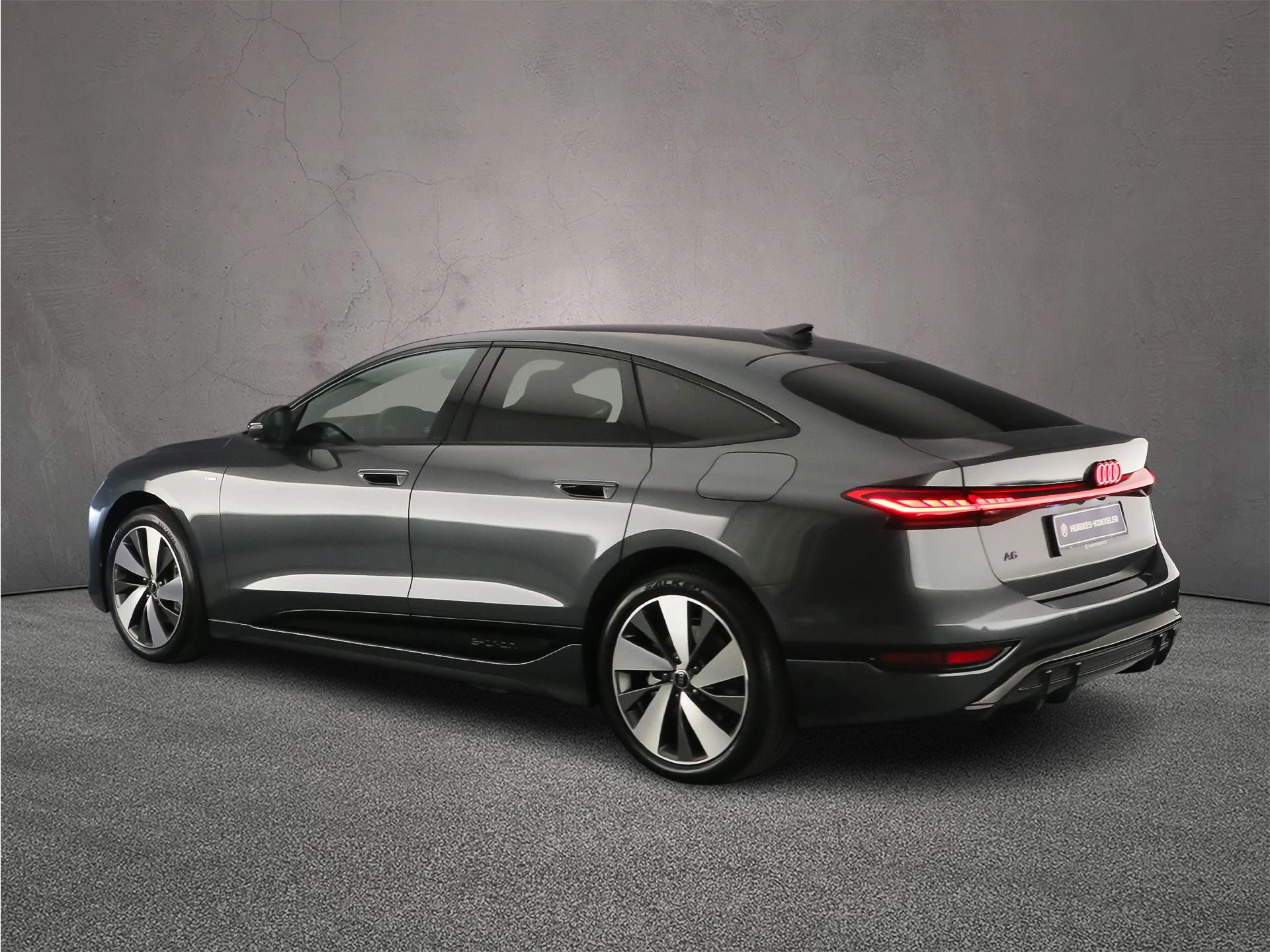 Hoofdafbeelding Audi A6 Avant e-tron