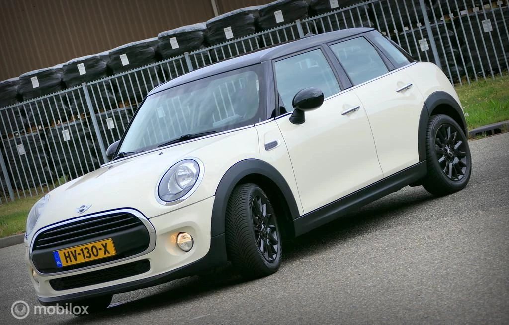 Hoofdafbeelding MINI Cooper
