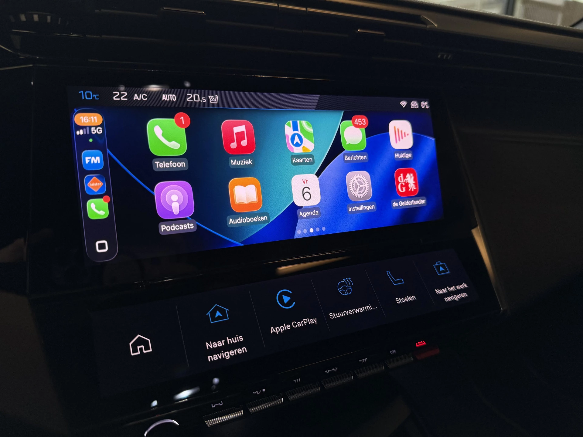 Hoofdafbeelding Peugeot 408