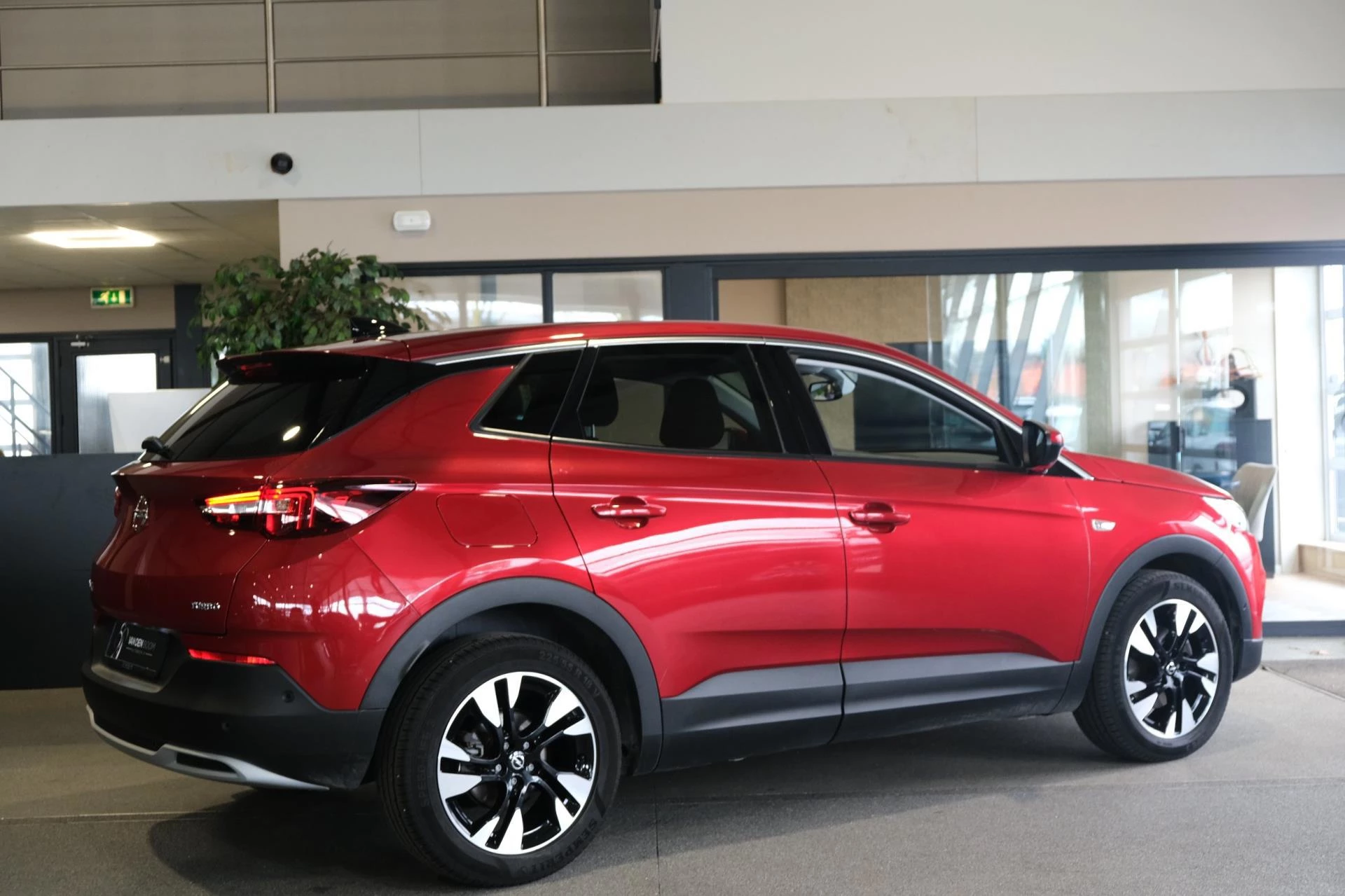 Hoofdafbeelding Opel Grandland X