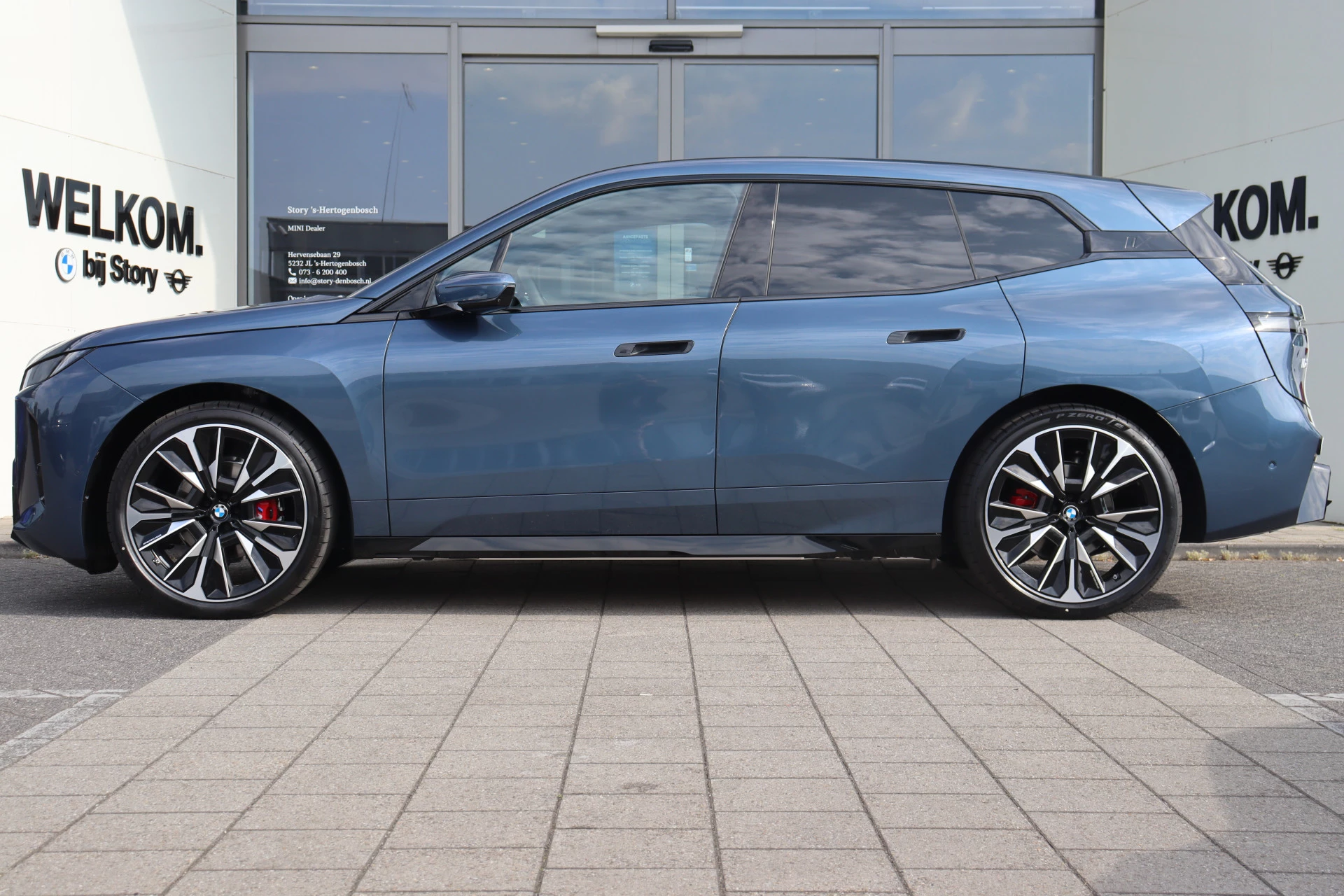 Hoofdafbeelding BMW iX
