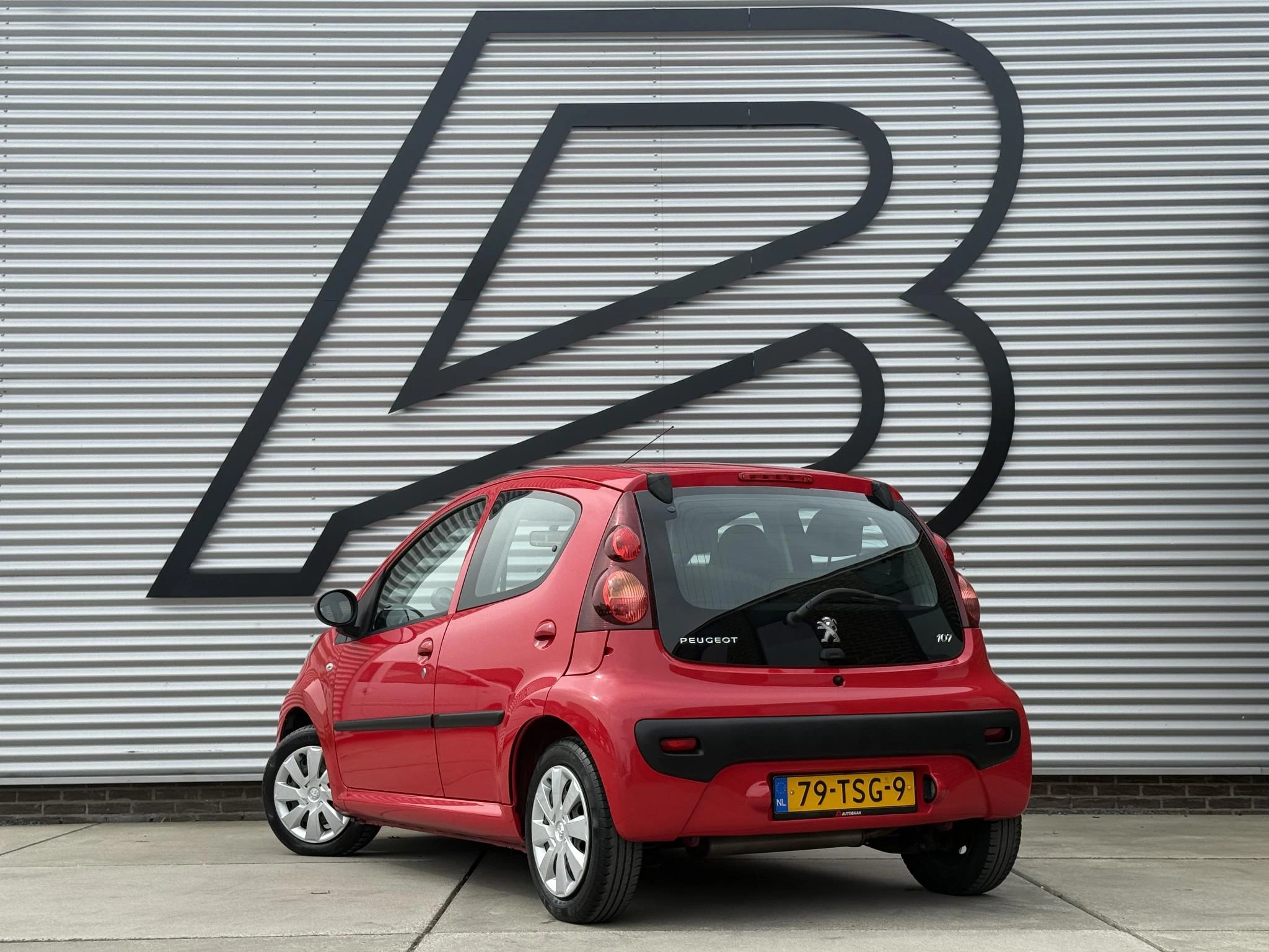 Hoofdafbeelding Peugeot 107