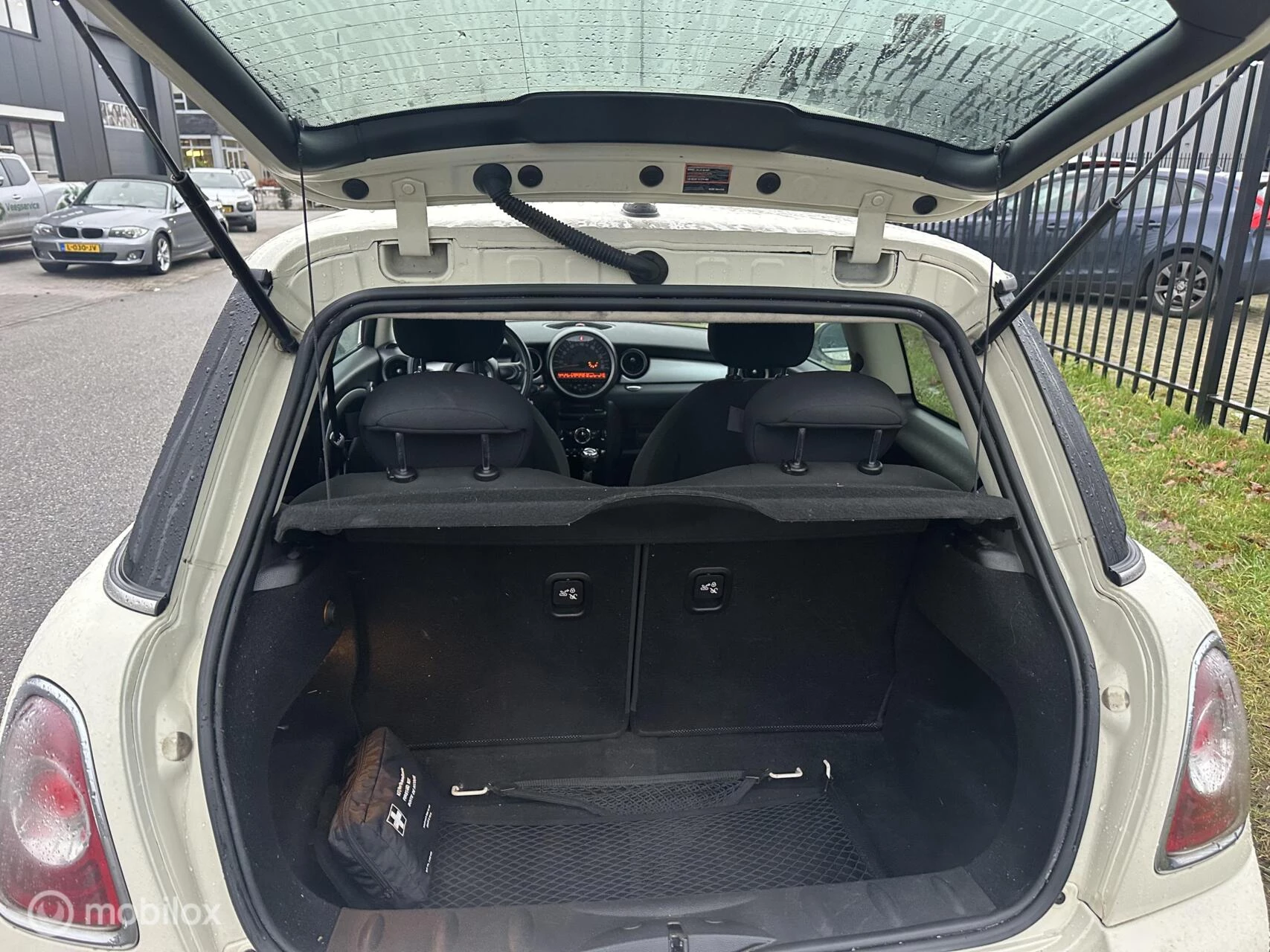 Hoofdafbeelding MINI One