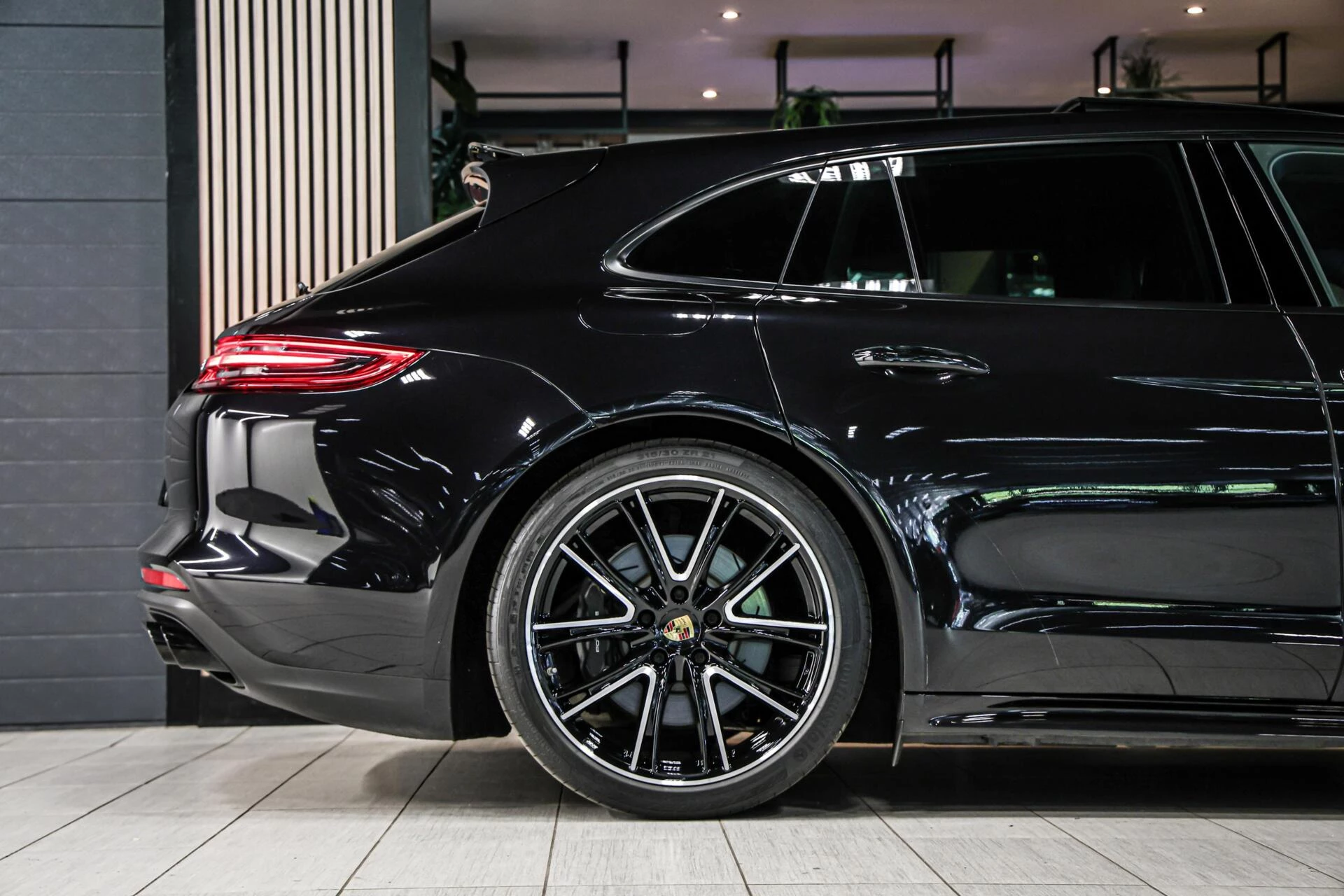 Hoofdafbeelding Porsche Panamera