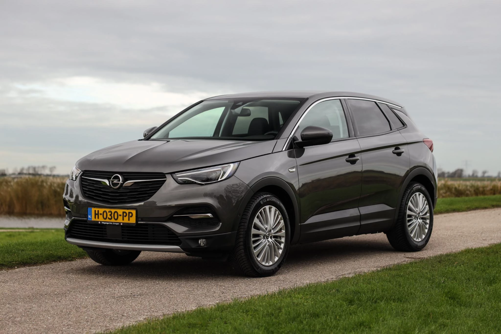 Hoofdafbeelding Opel Grandland X