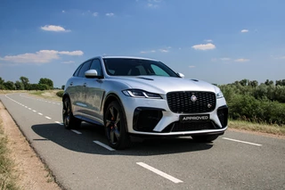 Jaguar F-PACE 5.0 V8 SC SVR
