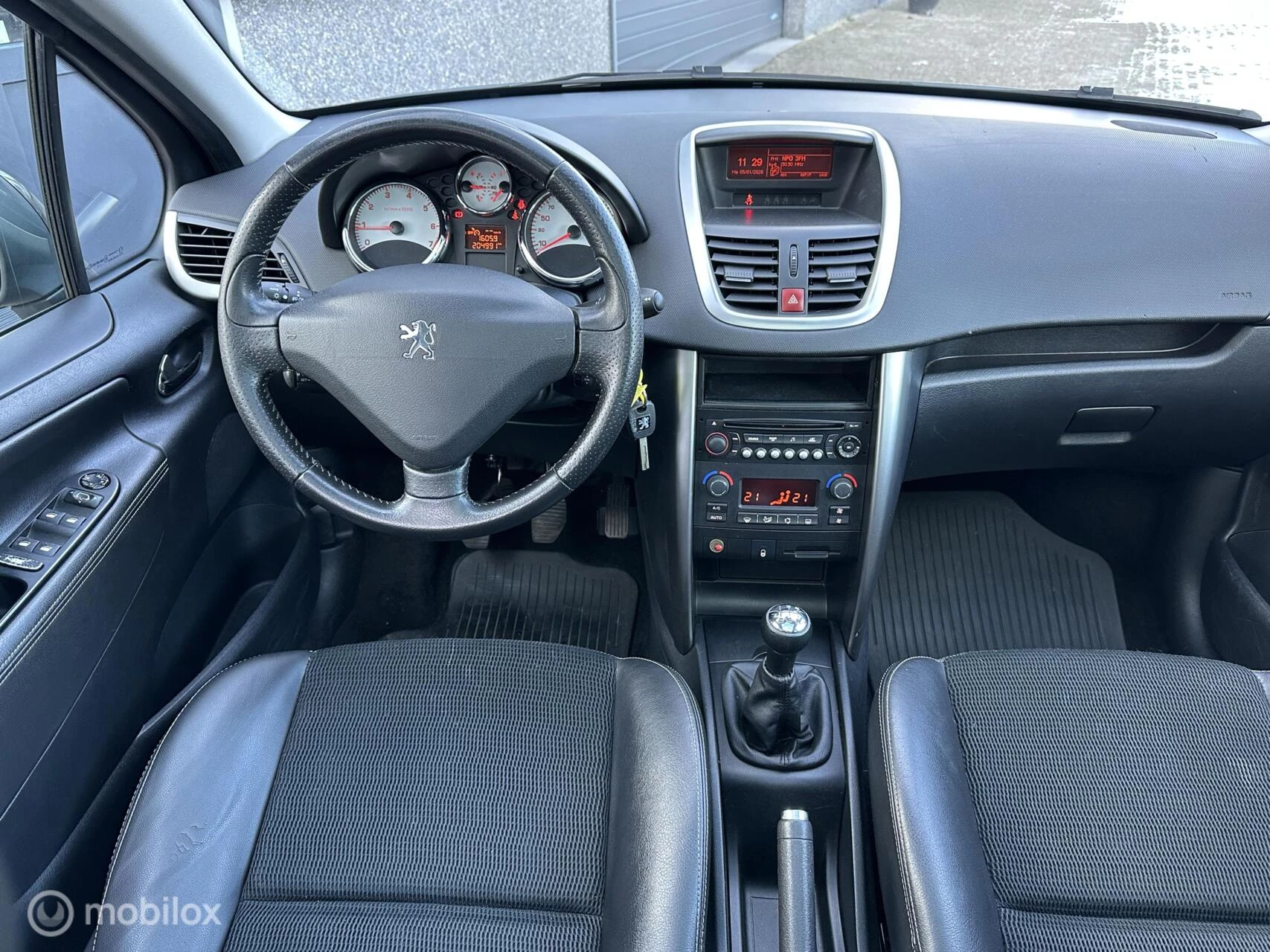 Hoofdafbeelding Peugeot 207