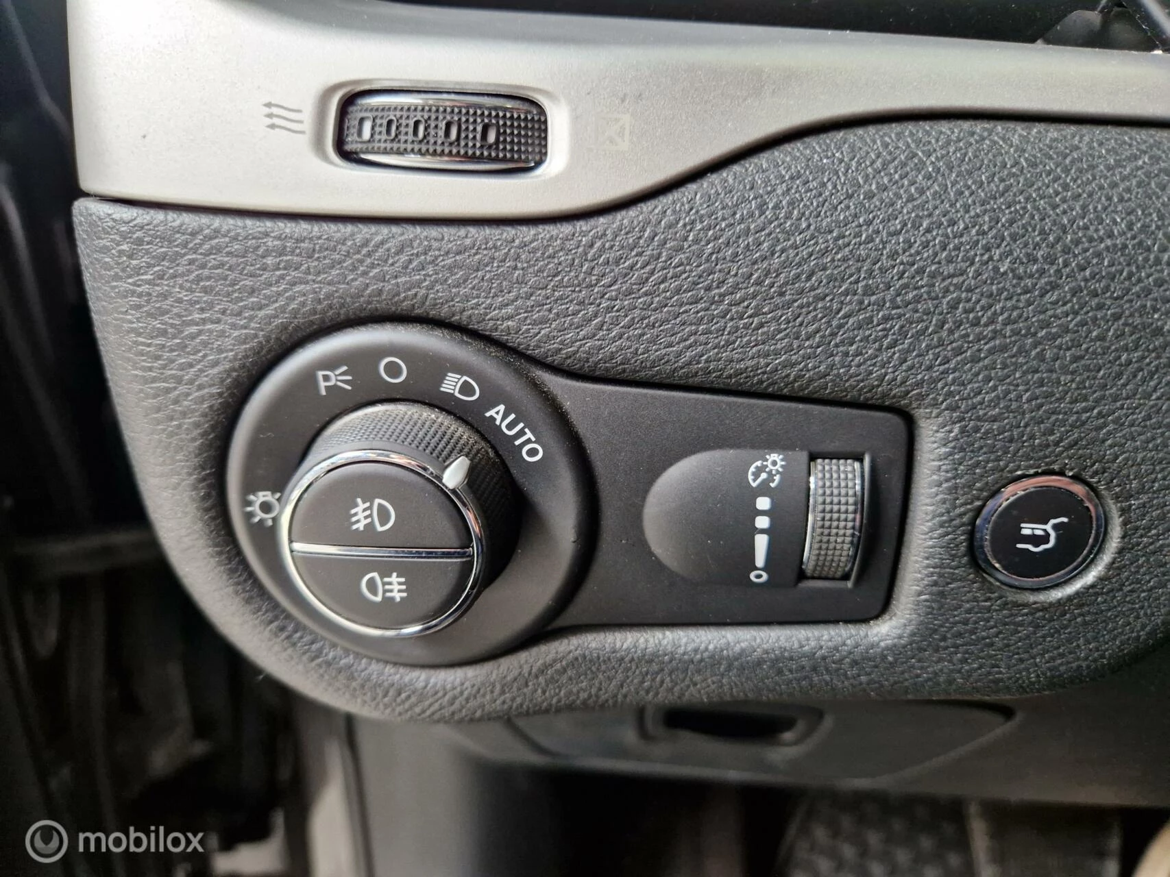 Hoofdafbeelding Jeep Cherokee