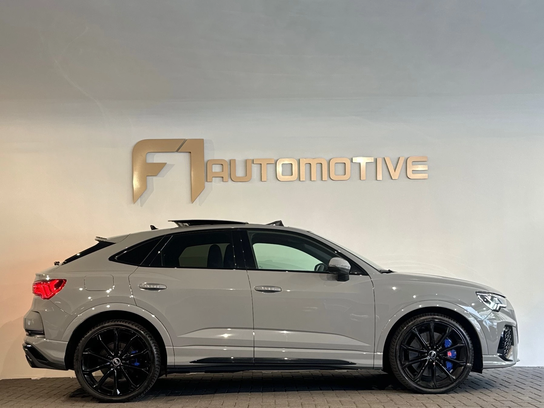 Hoofdafbeelding Audi RSQ3