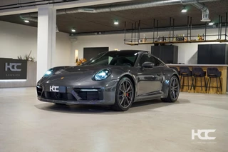 Hoofdafbeelding Porsche 911 Porsche 911 Carrera 4 S | Sport Design | Sport Chrono | Pano | ACC | 1e Eigenaar