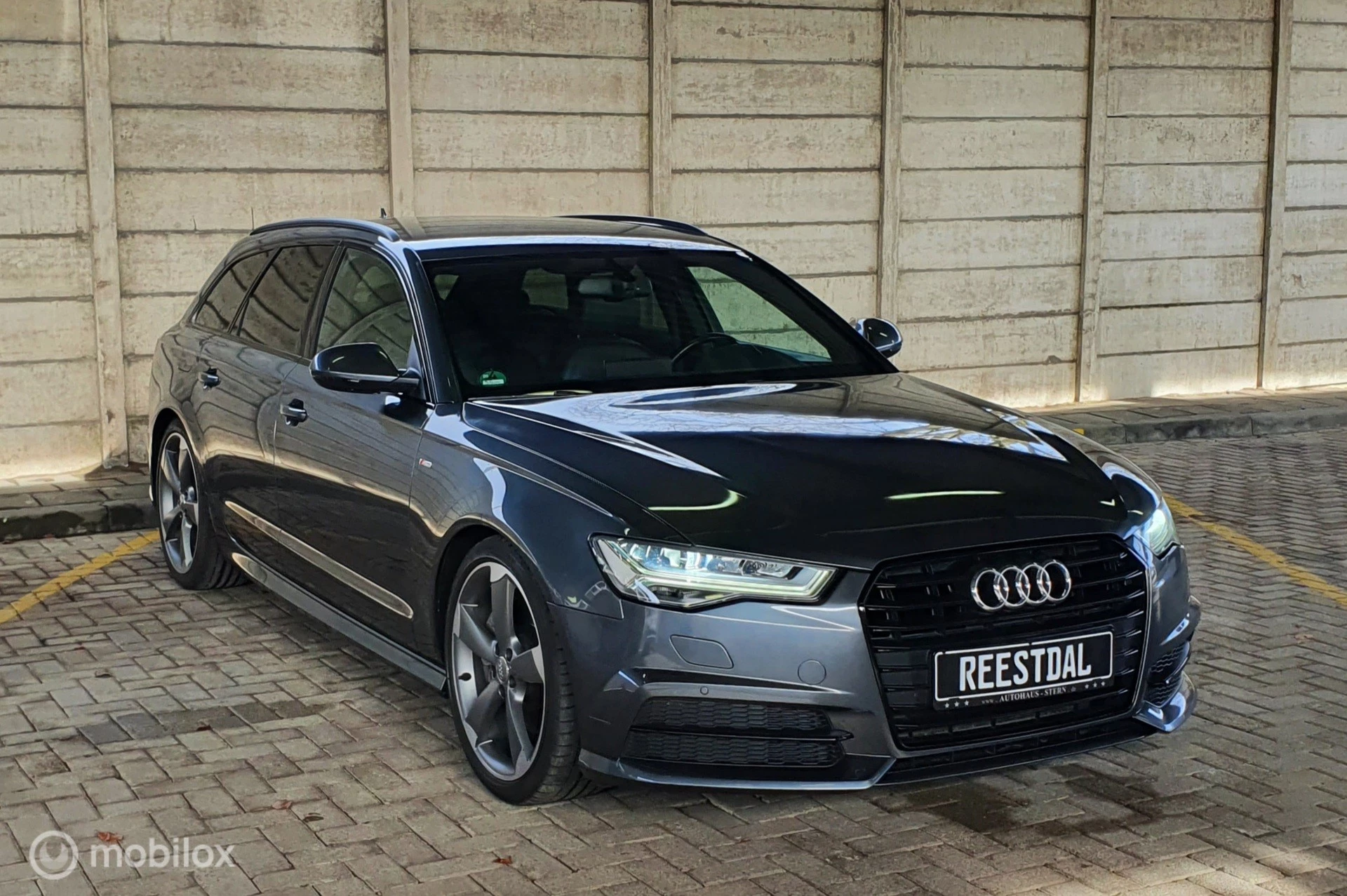 Hoofdafbeelding Audi A6