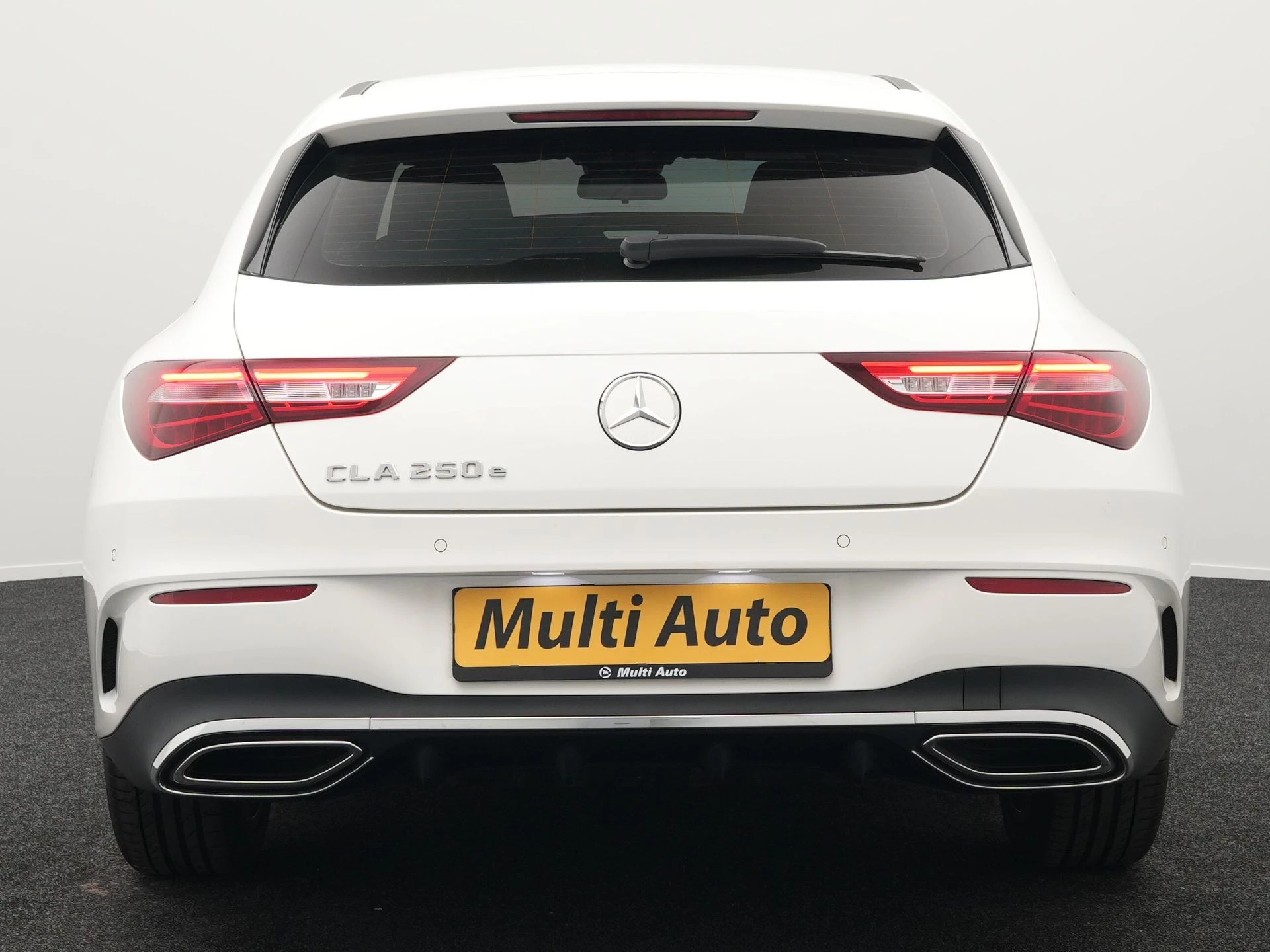 Hoofdafbeelding Mercedes-Benz CLA
