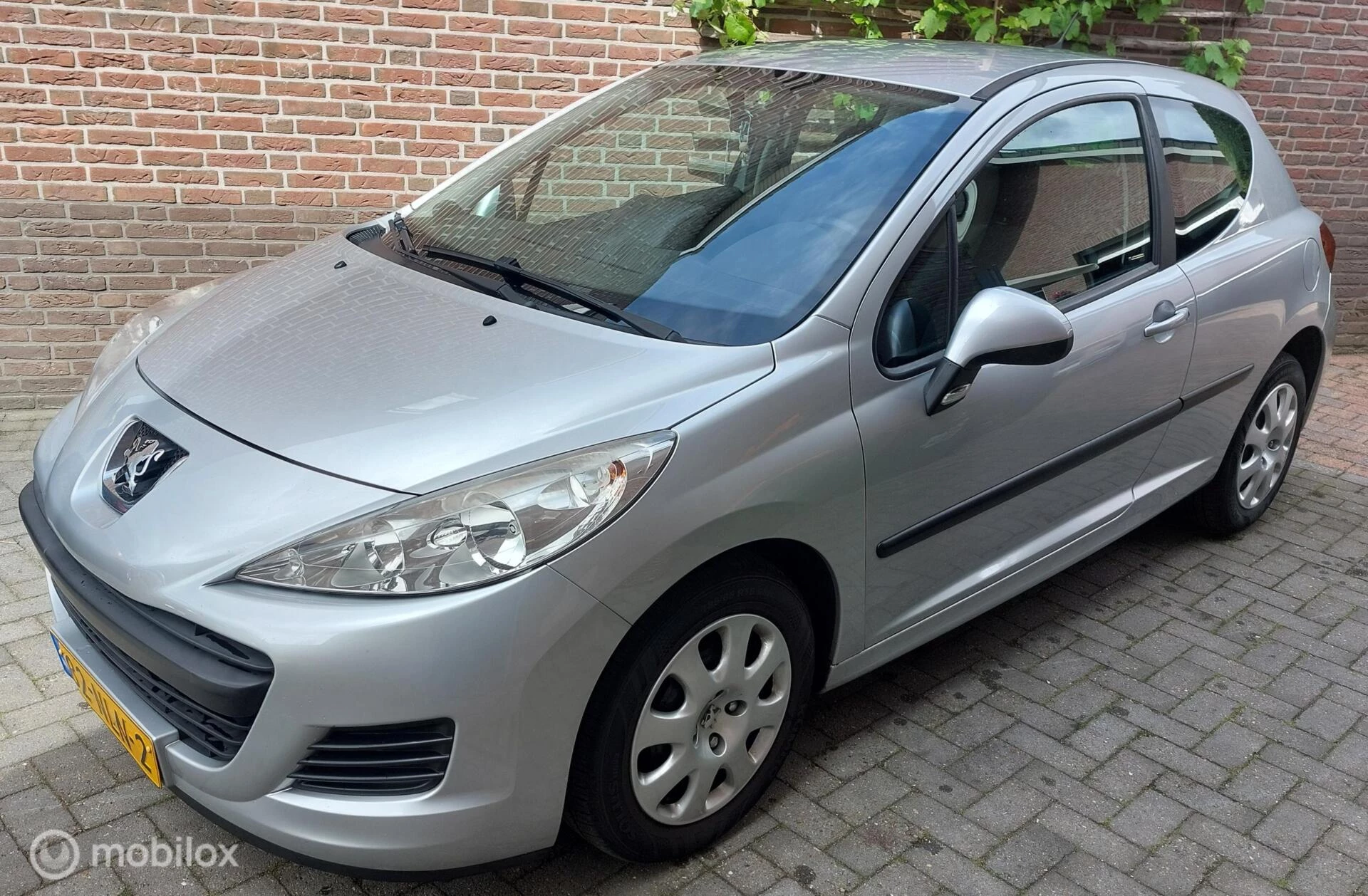 Hoofdafbeelding Peugeot 207