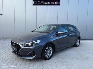 Hyundai I30  1.4  LEVEL 3 |Stoelverw|Camera|Dealer onderh.