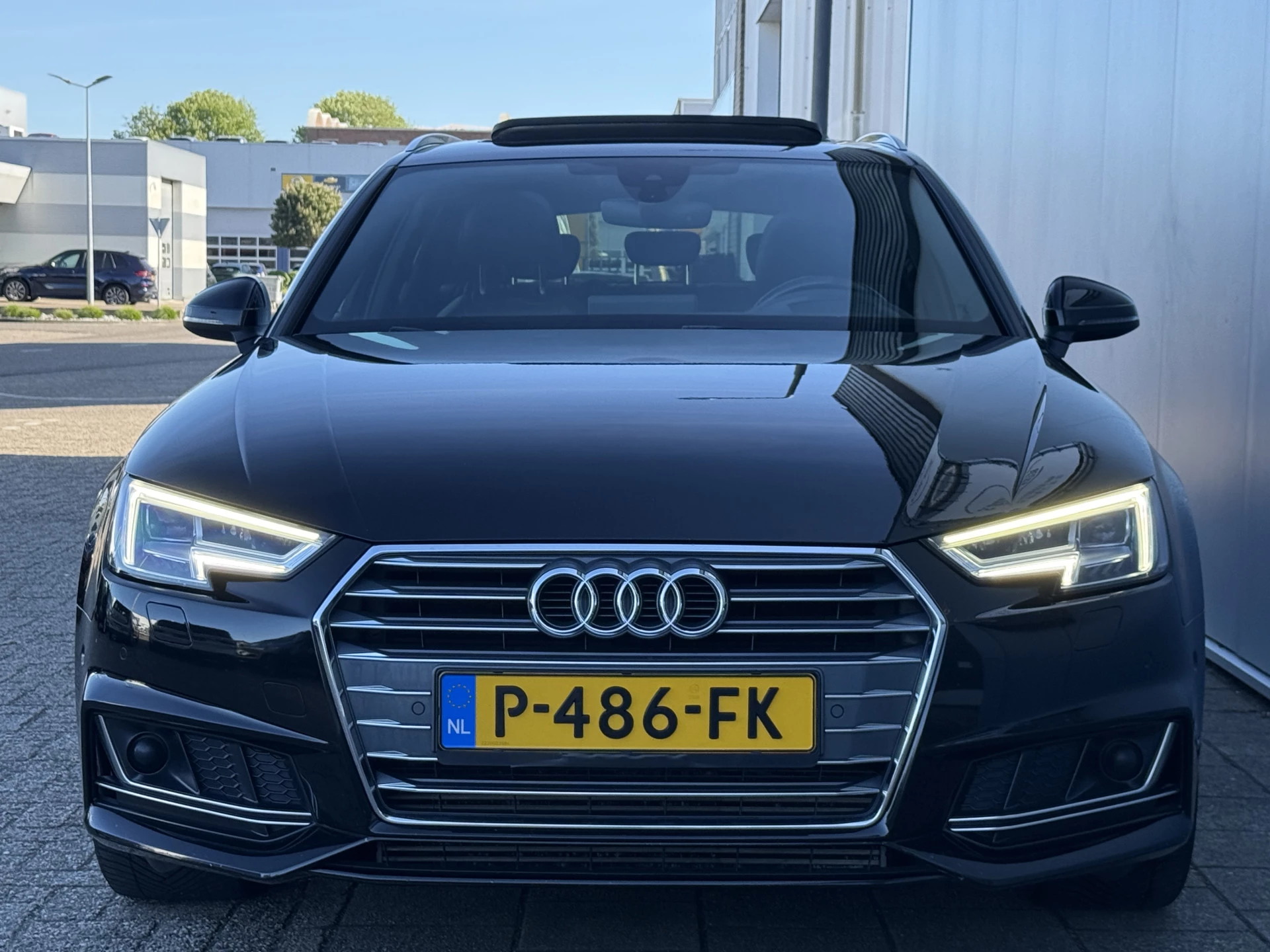 Hoofdafbeelding Audi A4