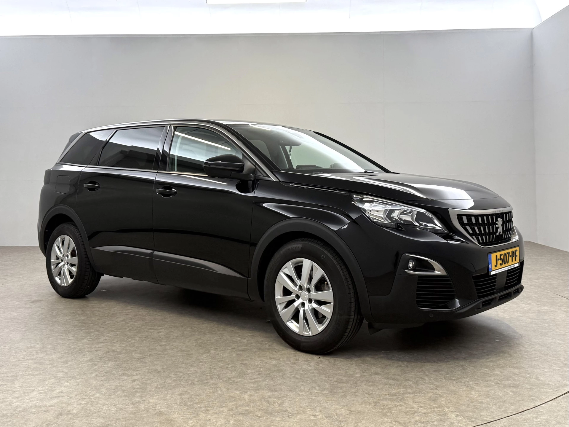 Hoofdafbeelding Peugeot 5008