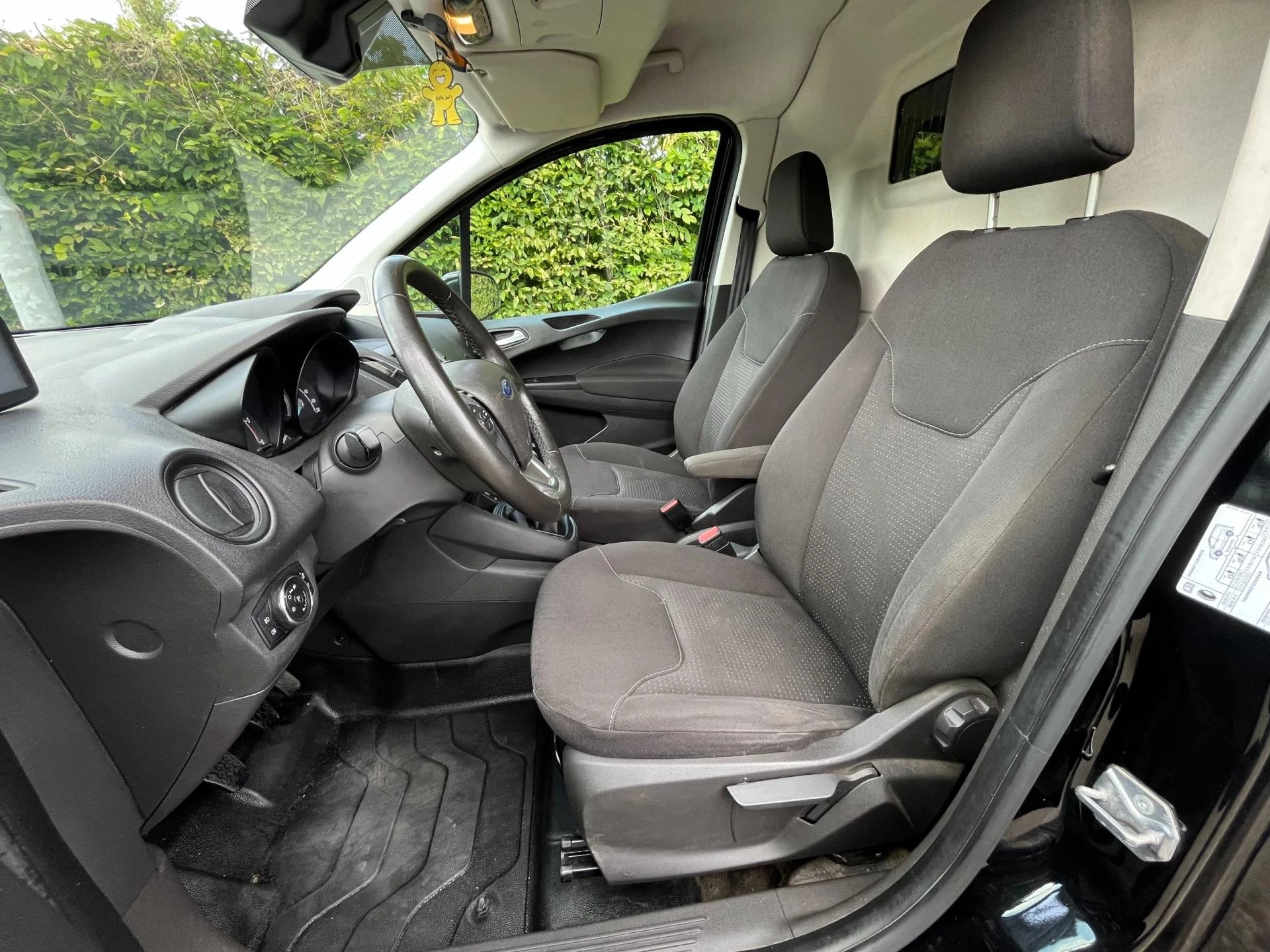 Hoofdafbeelding Ford Transit Courier