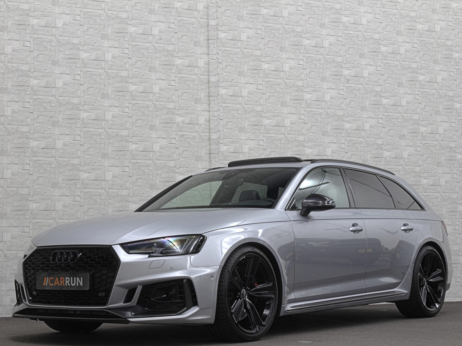 Hoofdafbeelding Audi RS4