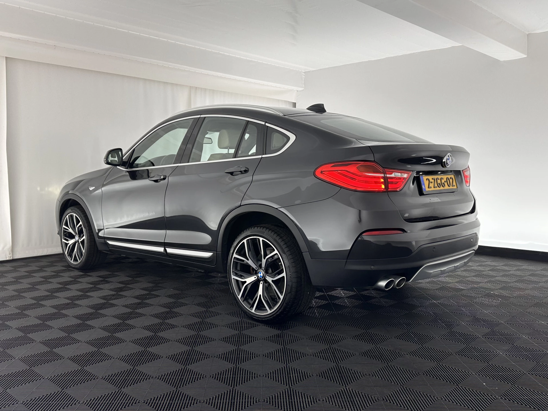 Hoofdafbeelding BMW X4