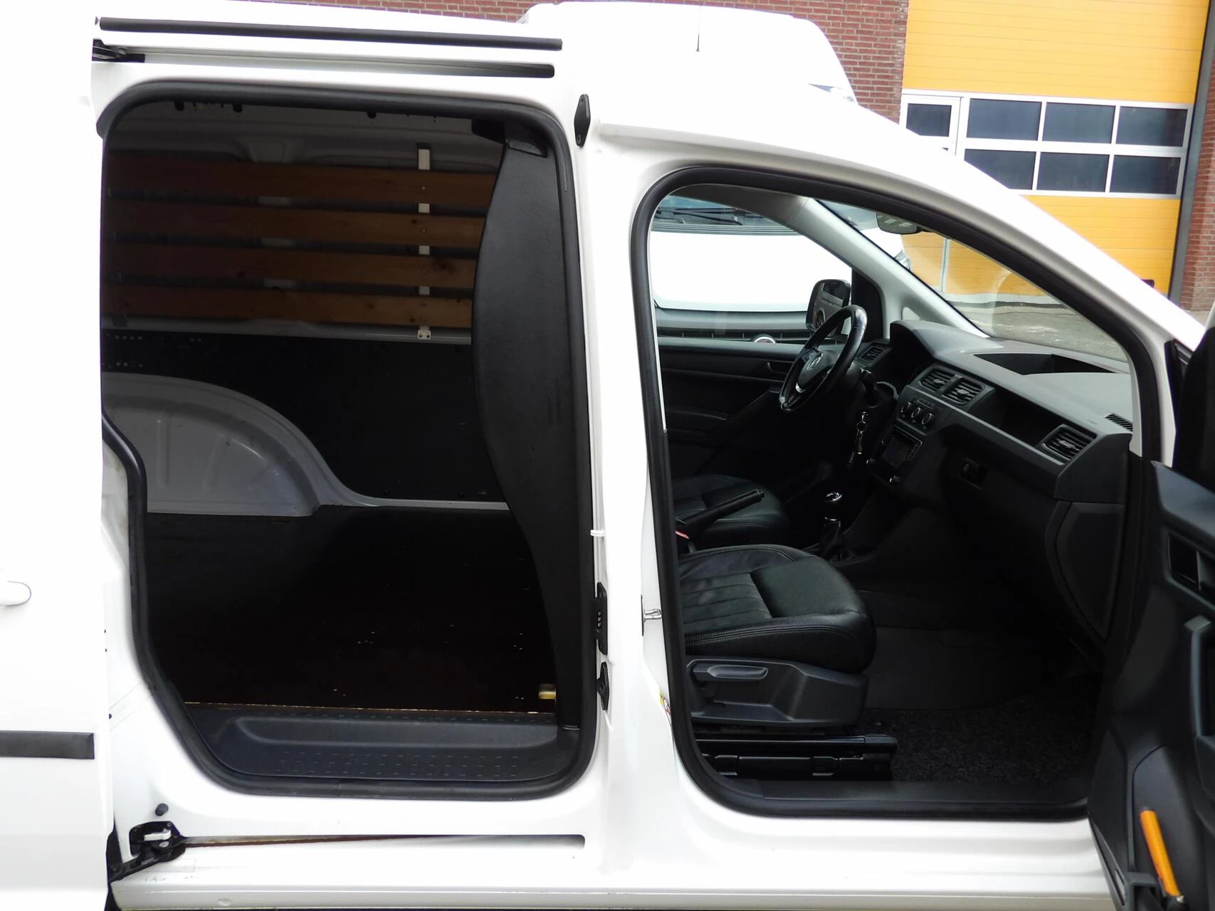 Hoofdafbeelding Volkswagen Caddy