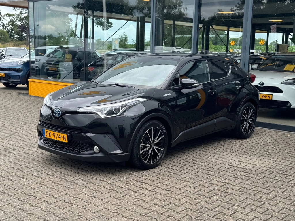 Hoofdafbeelding Toyota C-HR
