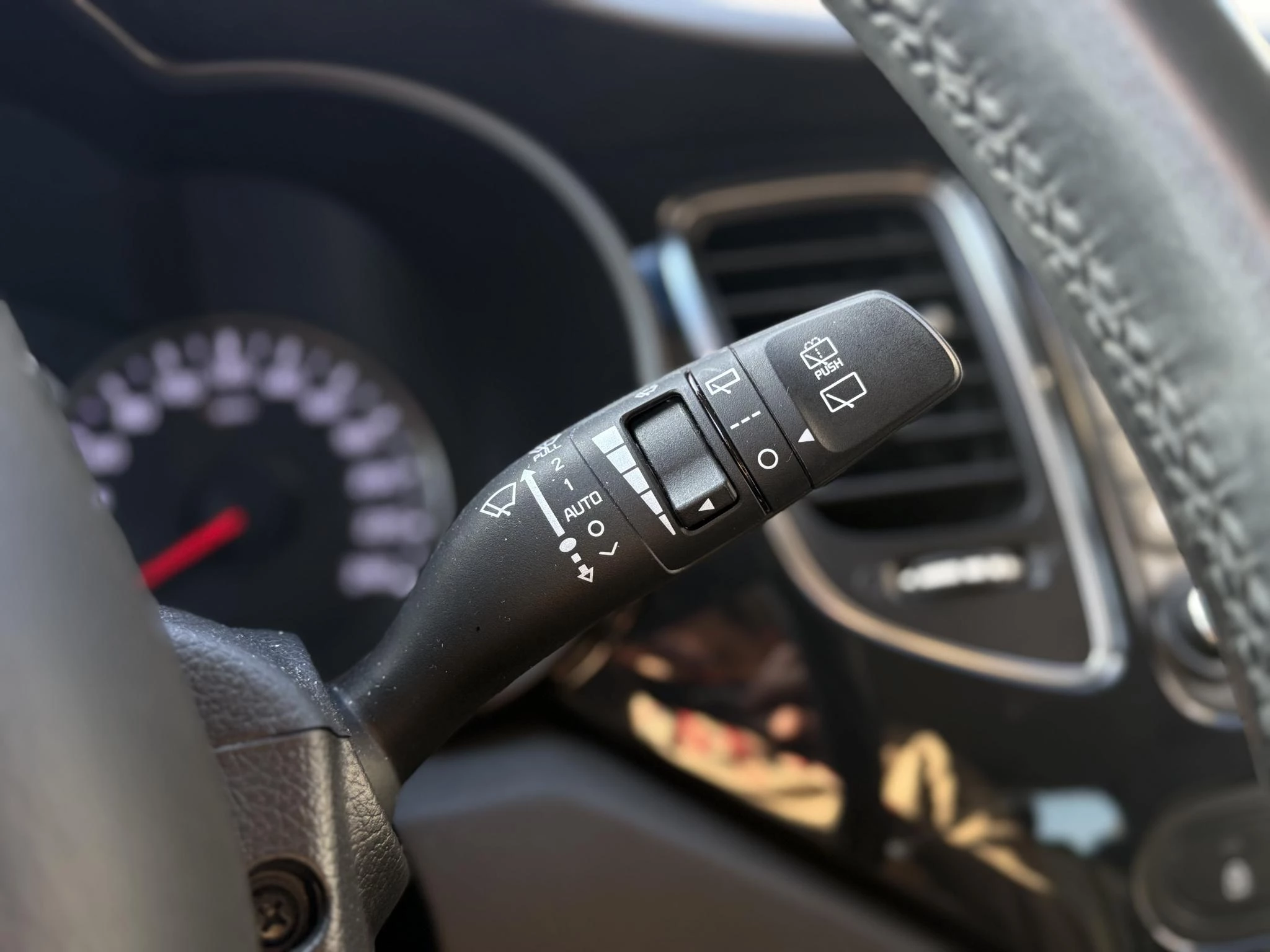 Hoofdafbeelding Kia Carens