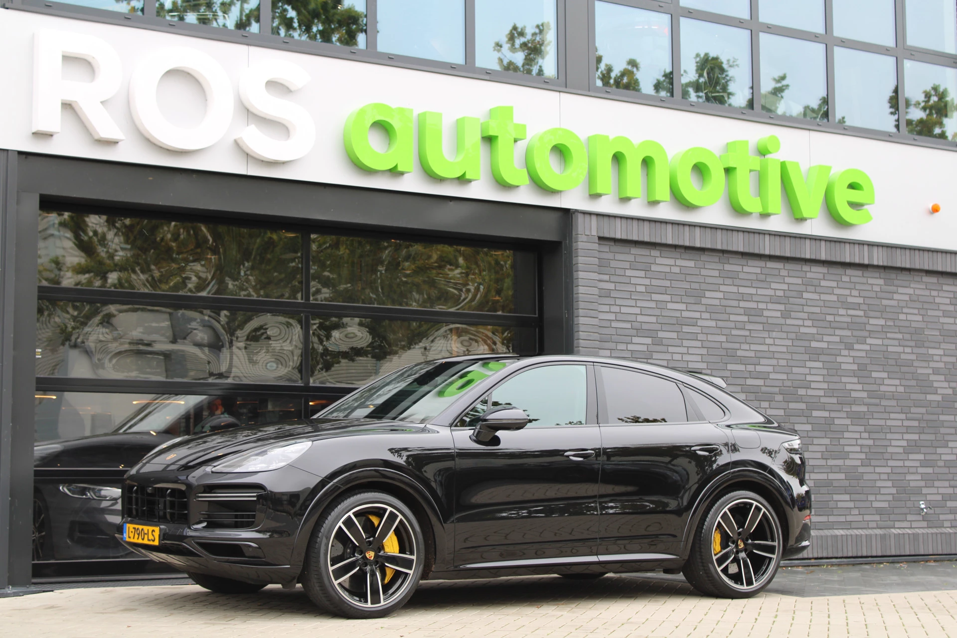Hoofdafbeelding Porsche Cayenne
