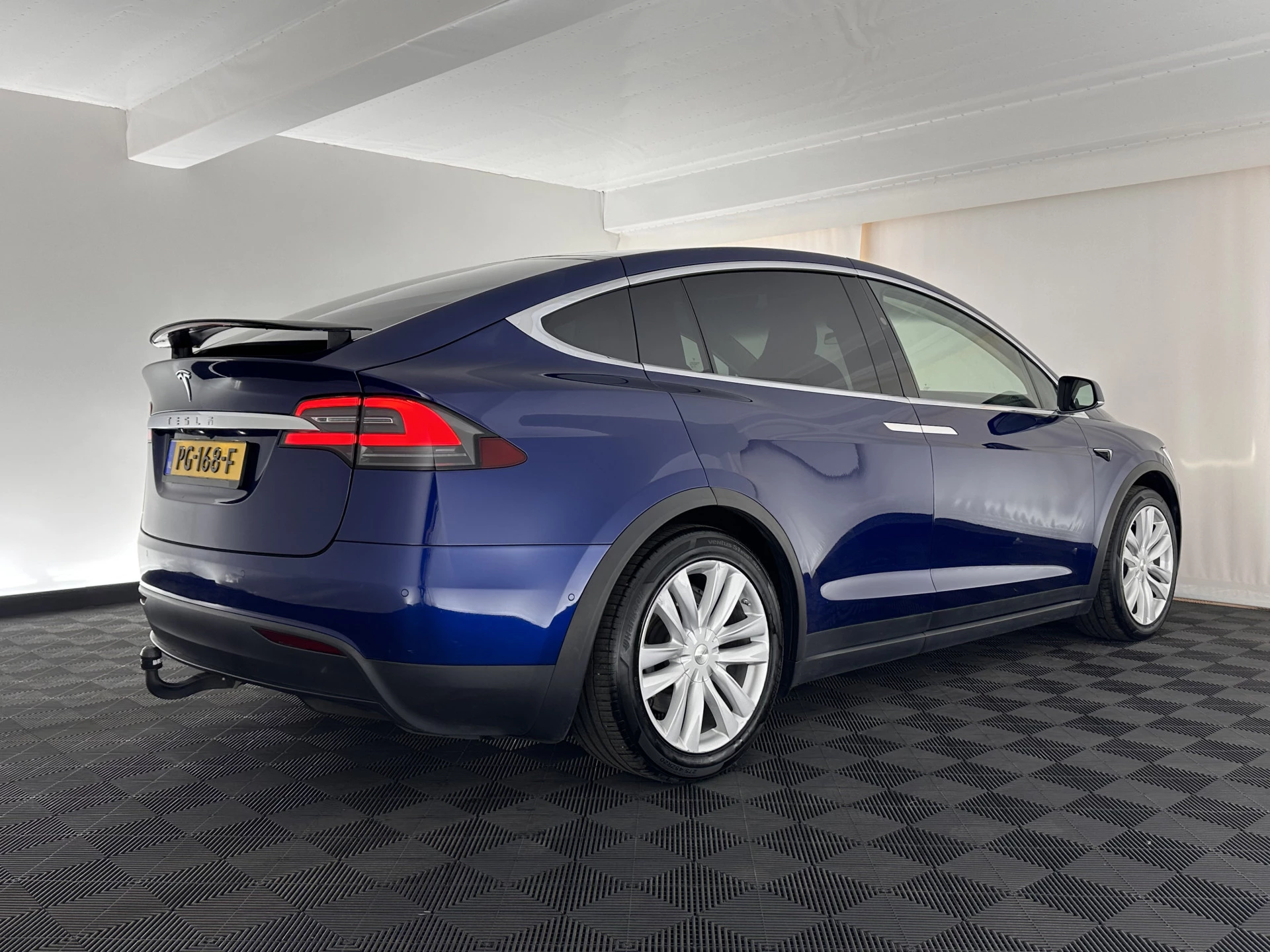Hoofdafbeelding Tesla Model X